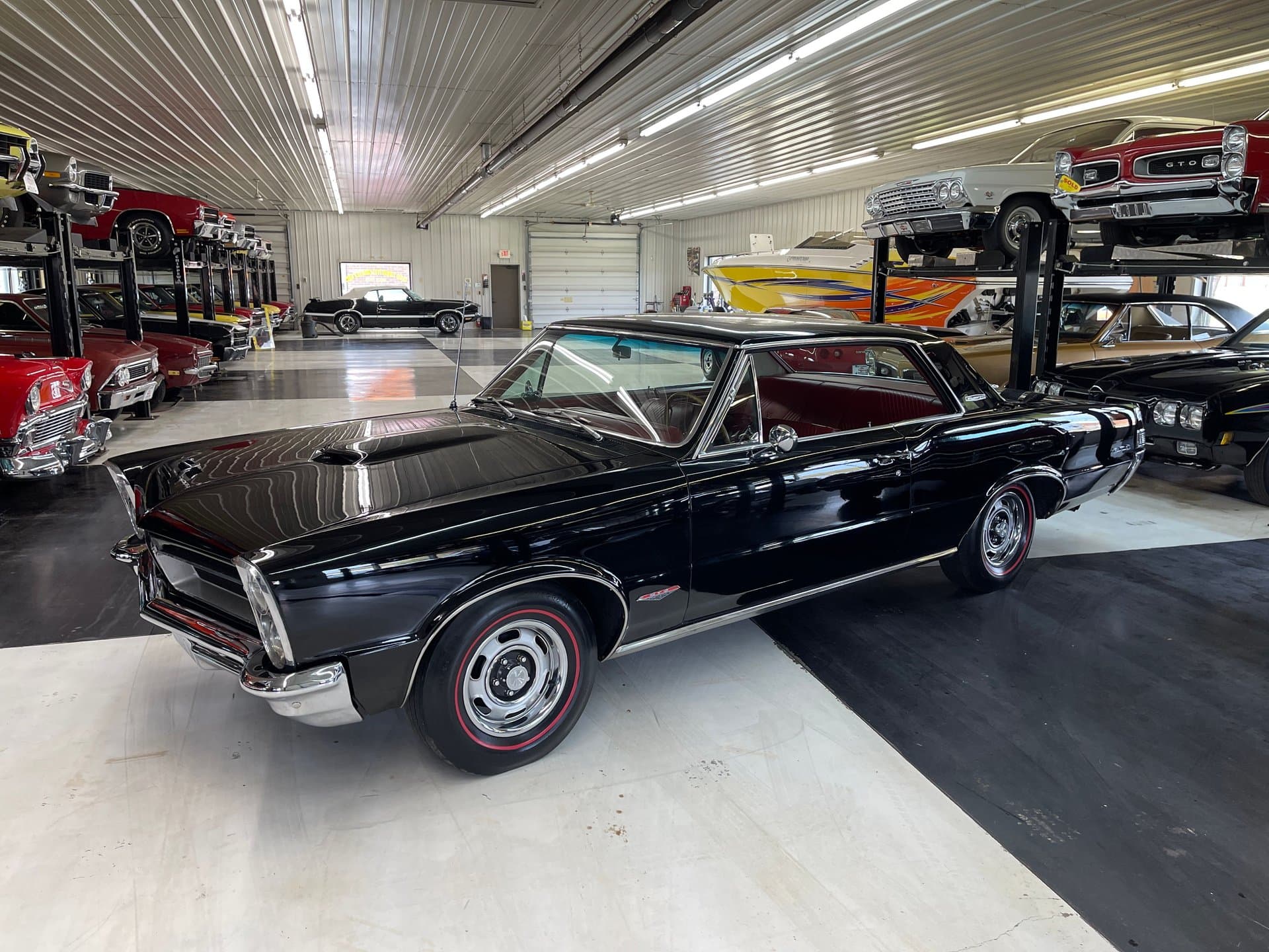 1965 Pontiac GTO thumbnail 10