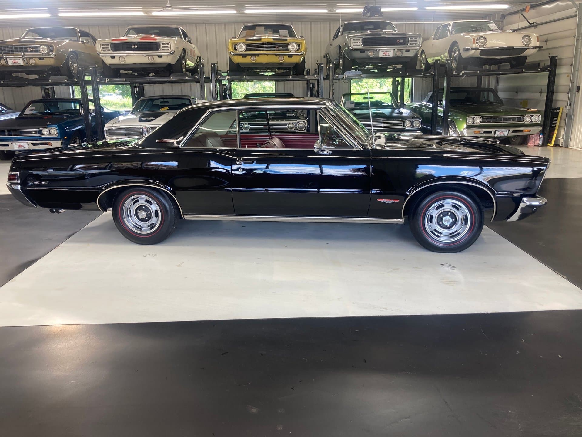 1965 Pontiac GTO thumbnail 4