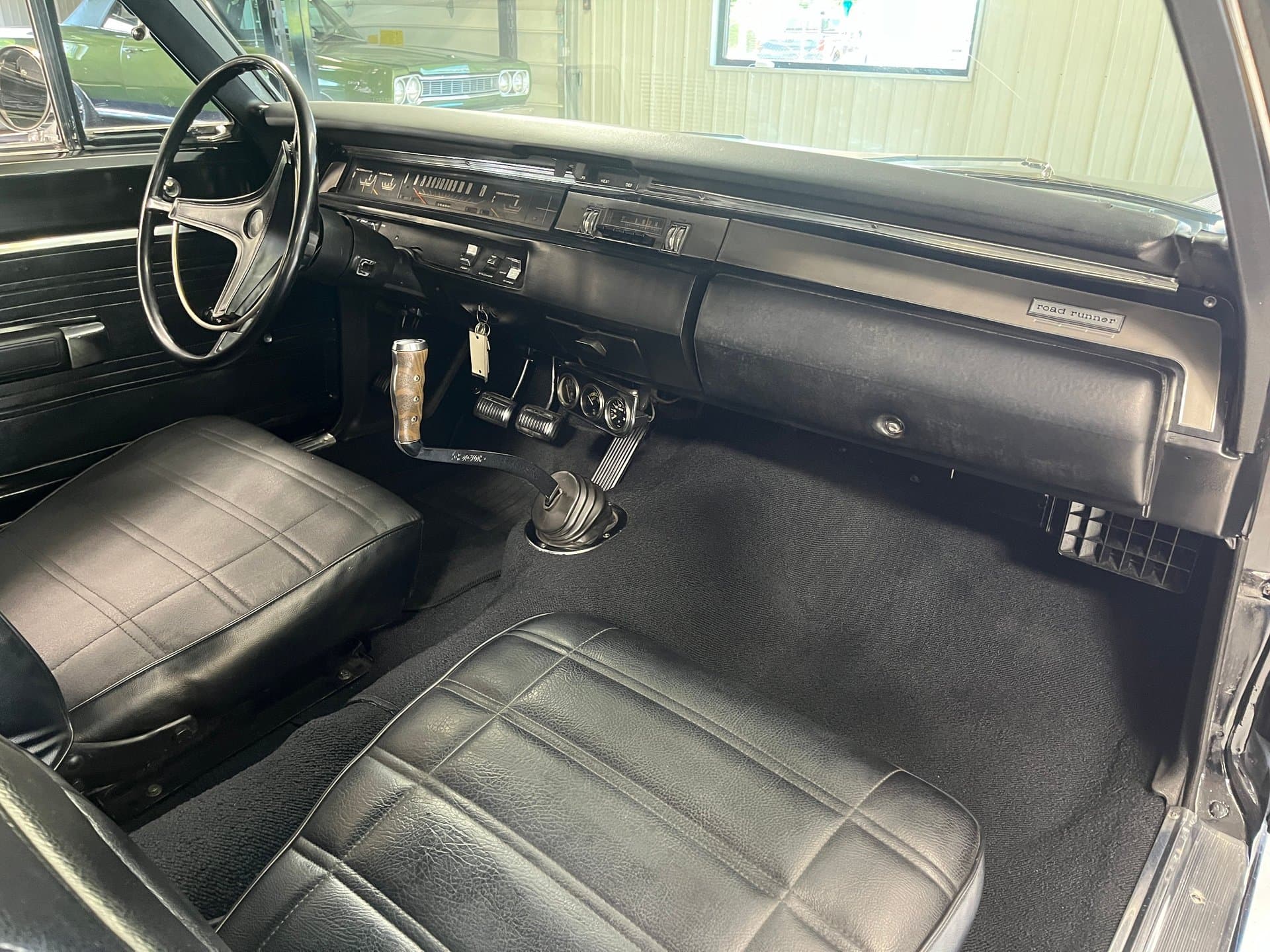 1969 Plymouth Satellite Roadrunner 440 4 Speed thumbnail 11