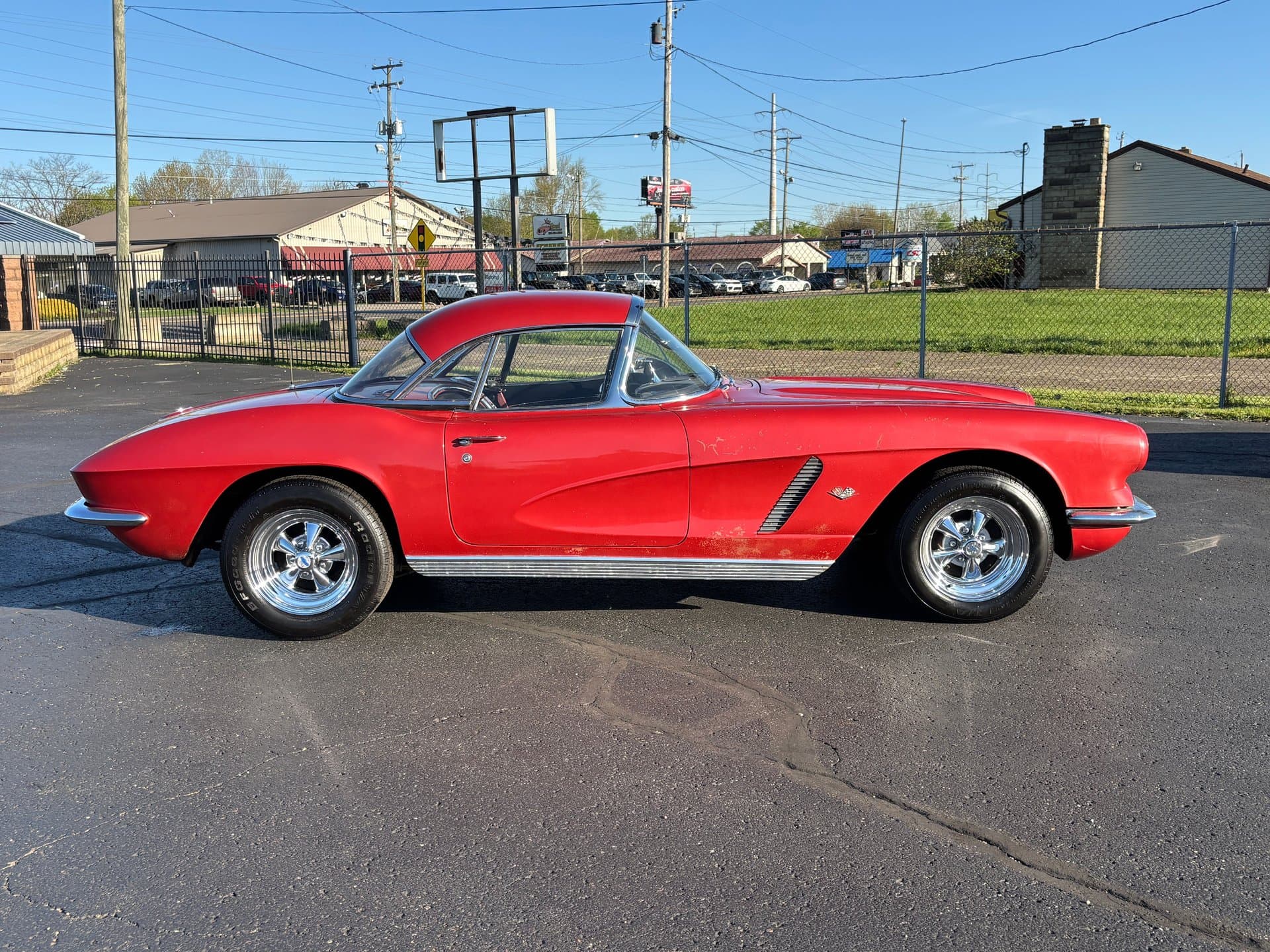 1962 Chevrolet Corvette thumbnail 3