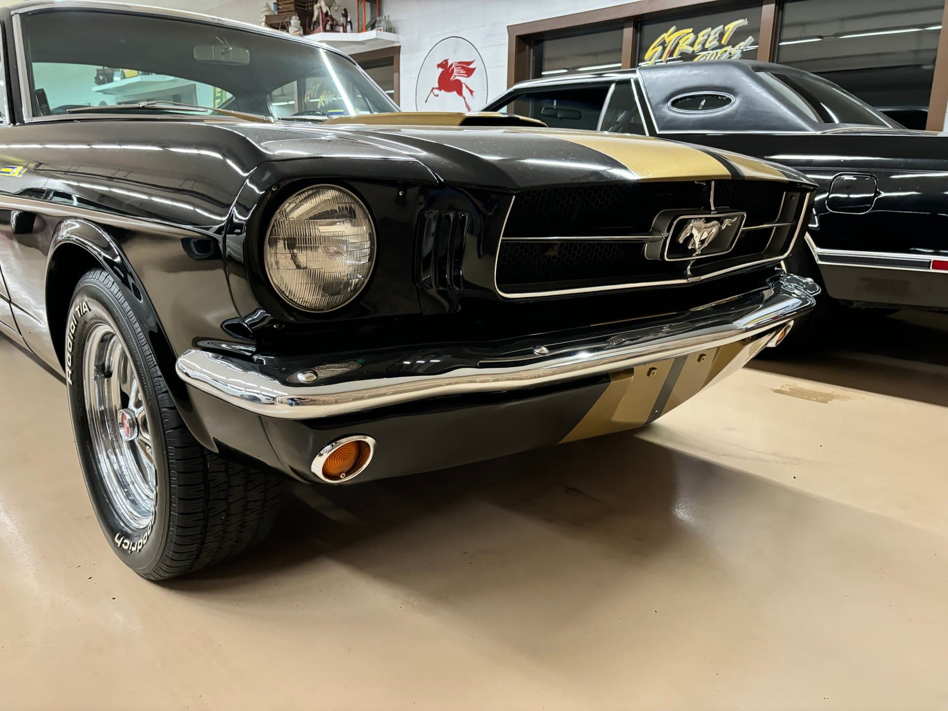 1965 Ford Mustang Fastback thumbnail 8