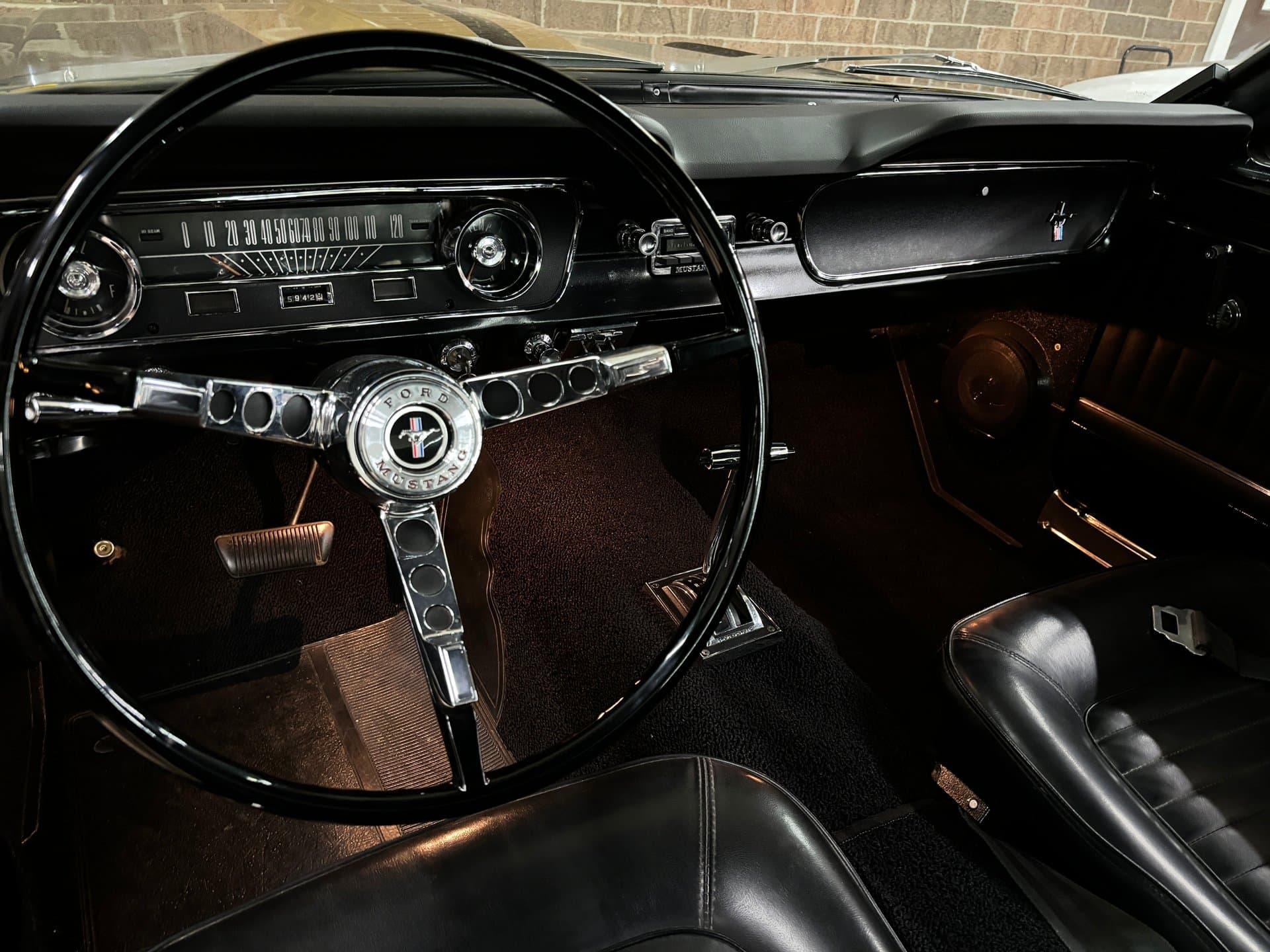 1965 Ford Mustang Fastback thumbnail 21