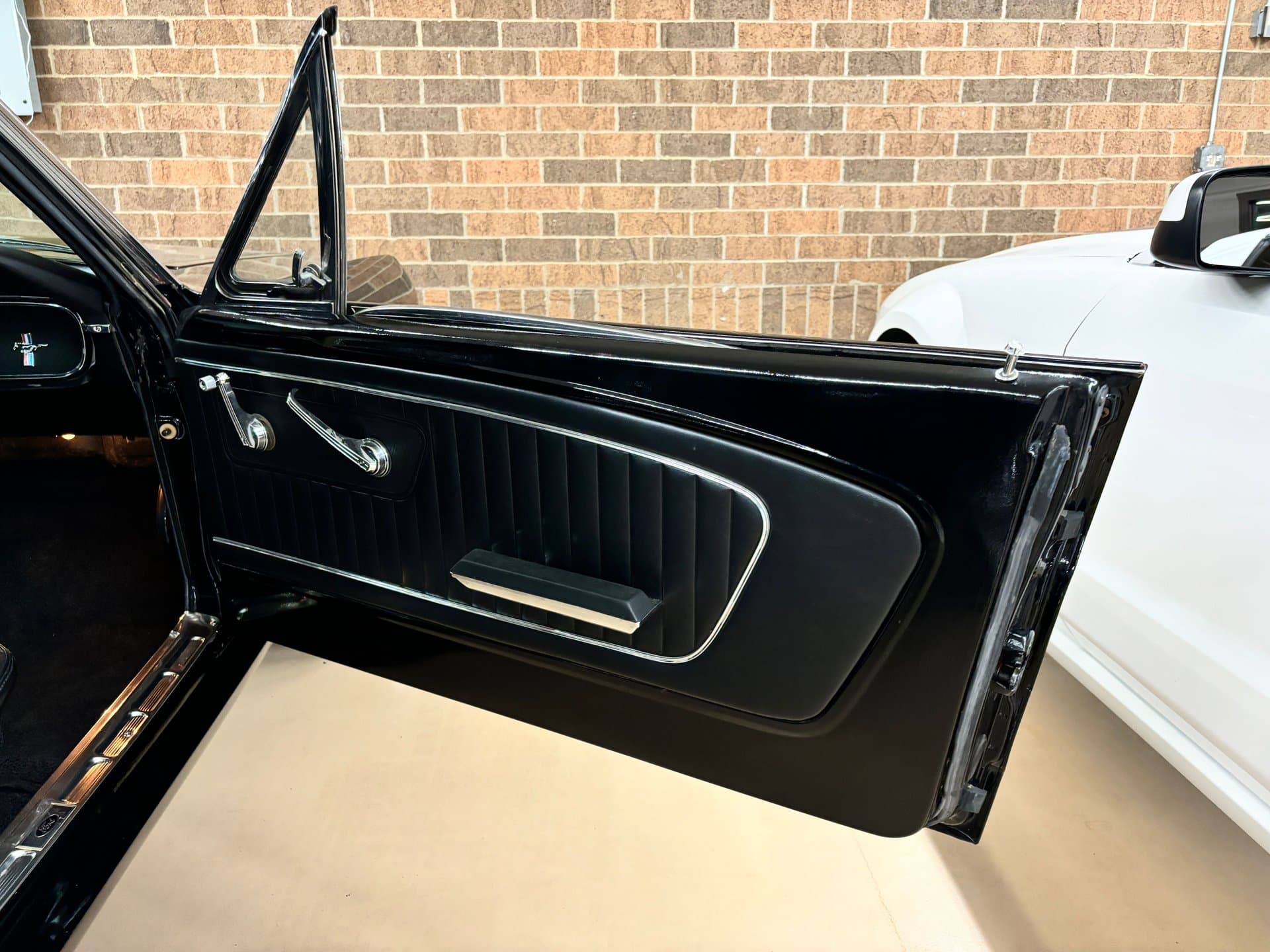 1965 Ford Mustang Fastback thumbnail 22