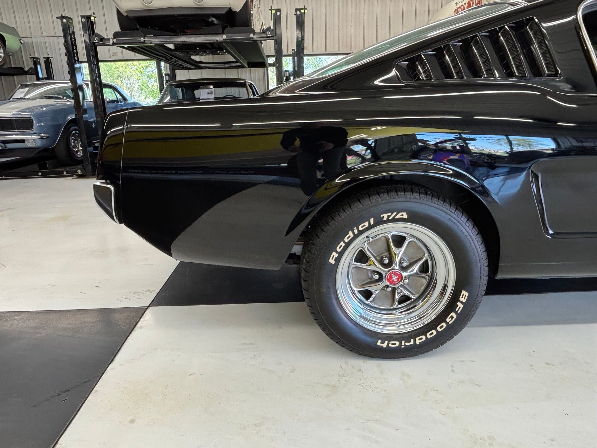 1965 Ford Mustang Fastback thumbnail 4