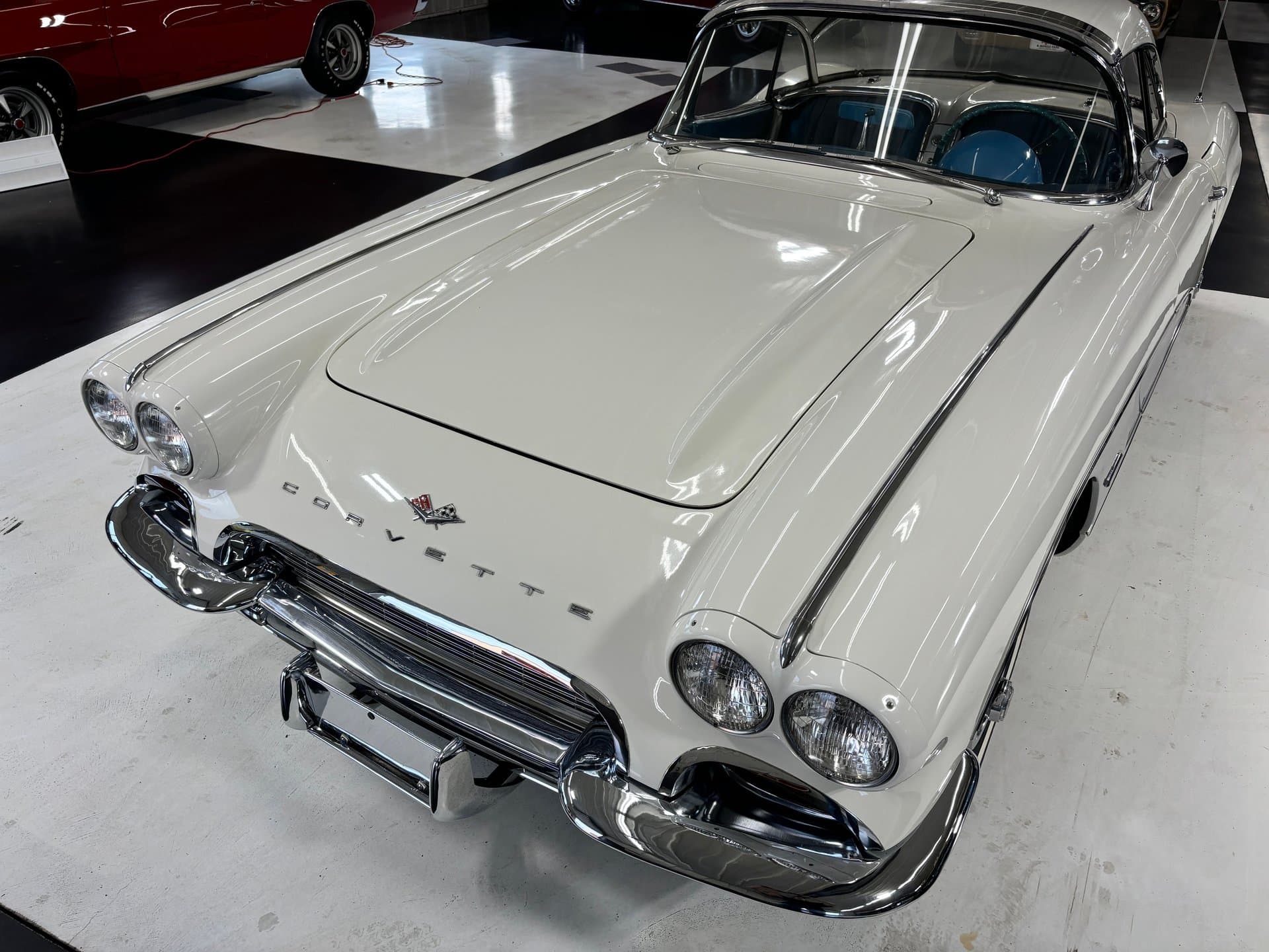 1961 Chevrolet Corvette thumbnail 18