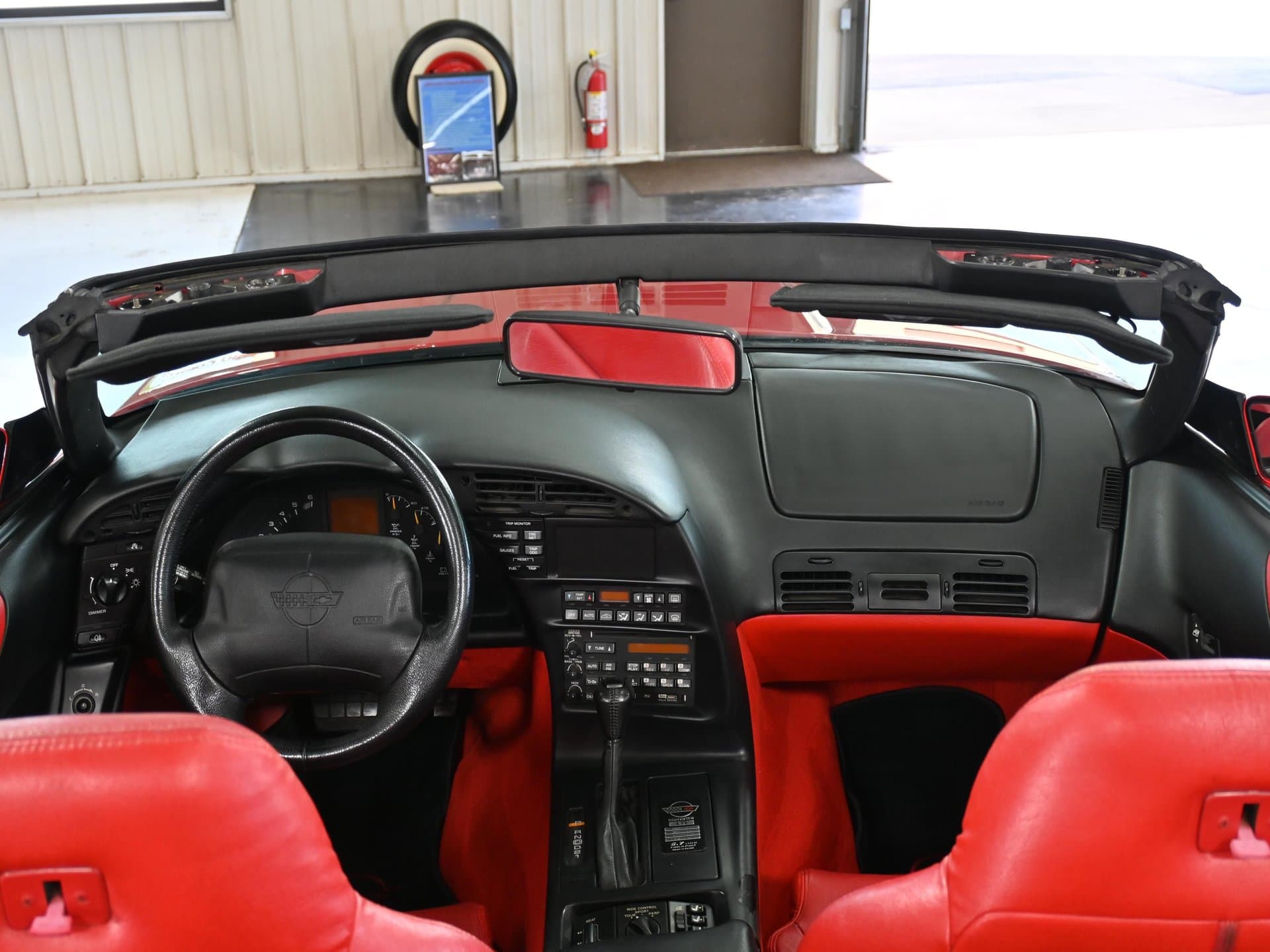 1995 Chevrolet Corvette thumbnail 20