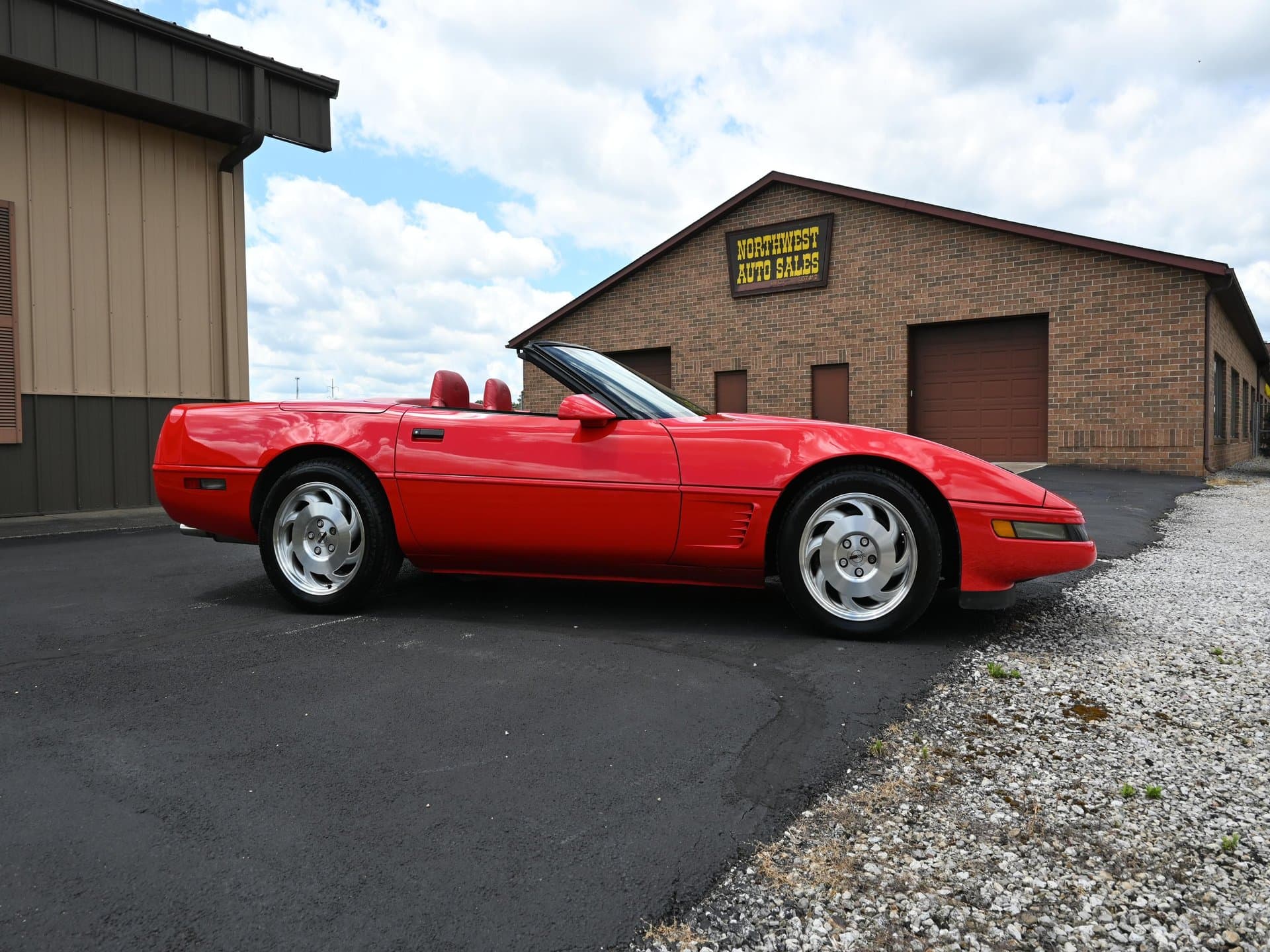 1995 Chevrolet Corvette thumbnail 25