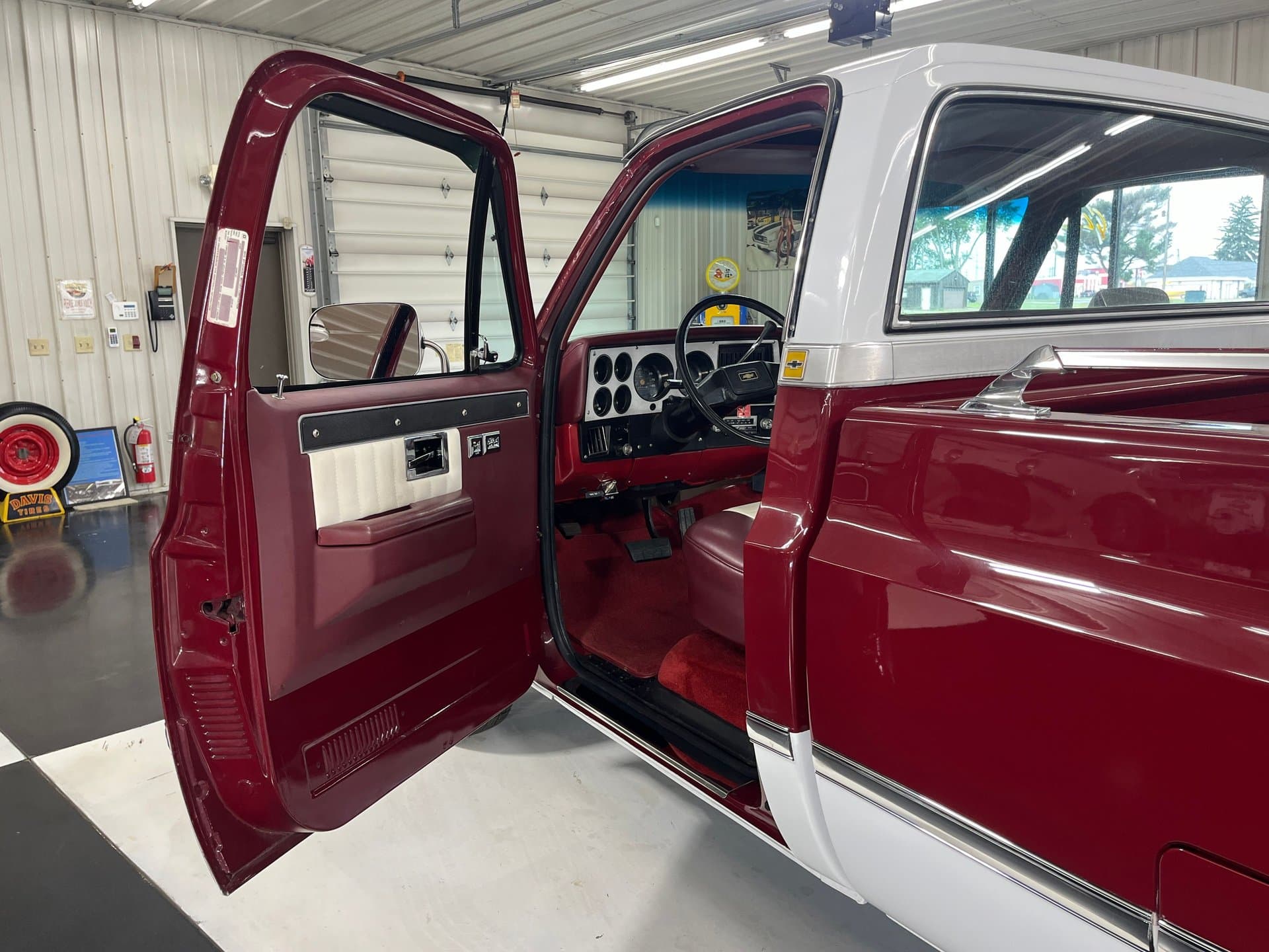 1983 Chevrolet C10 Scottsdale thumbnail 17