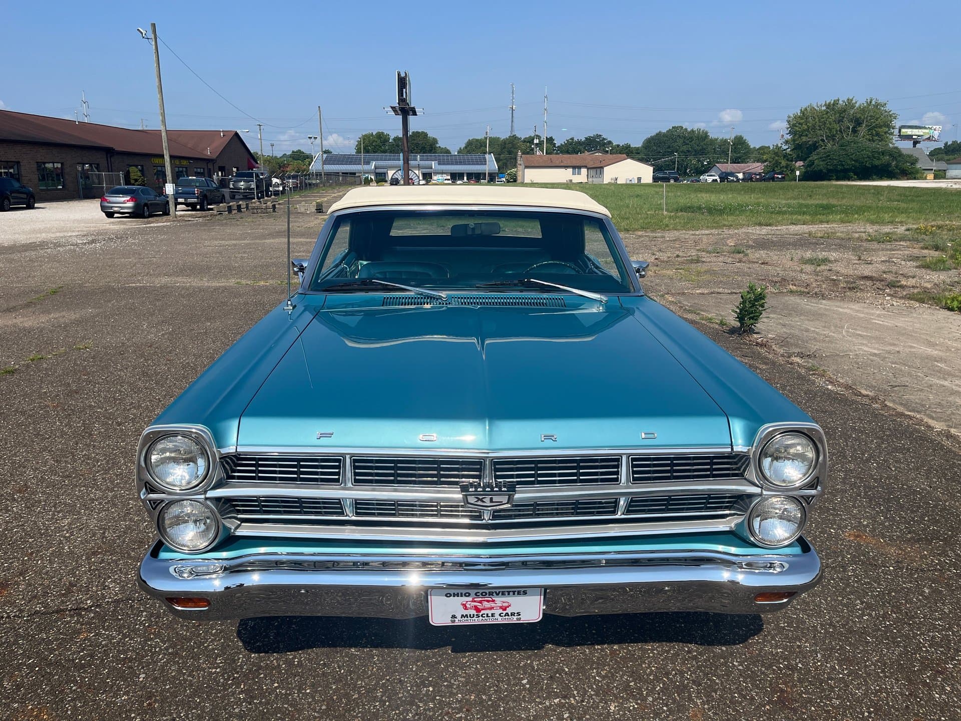 1967 Ford Fairlane XL thumbnail 28