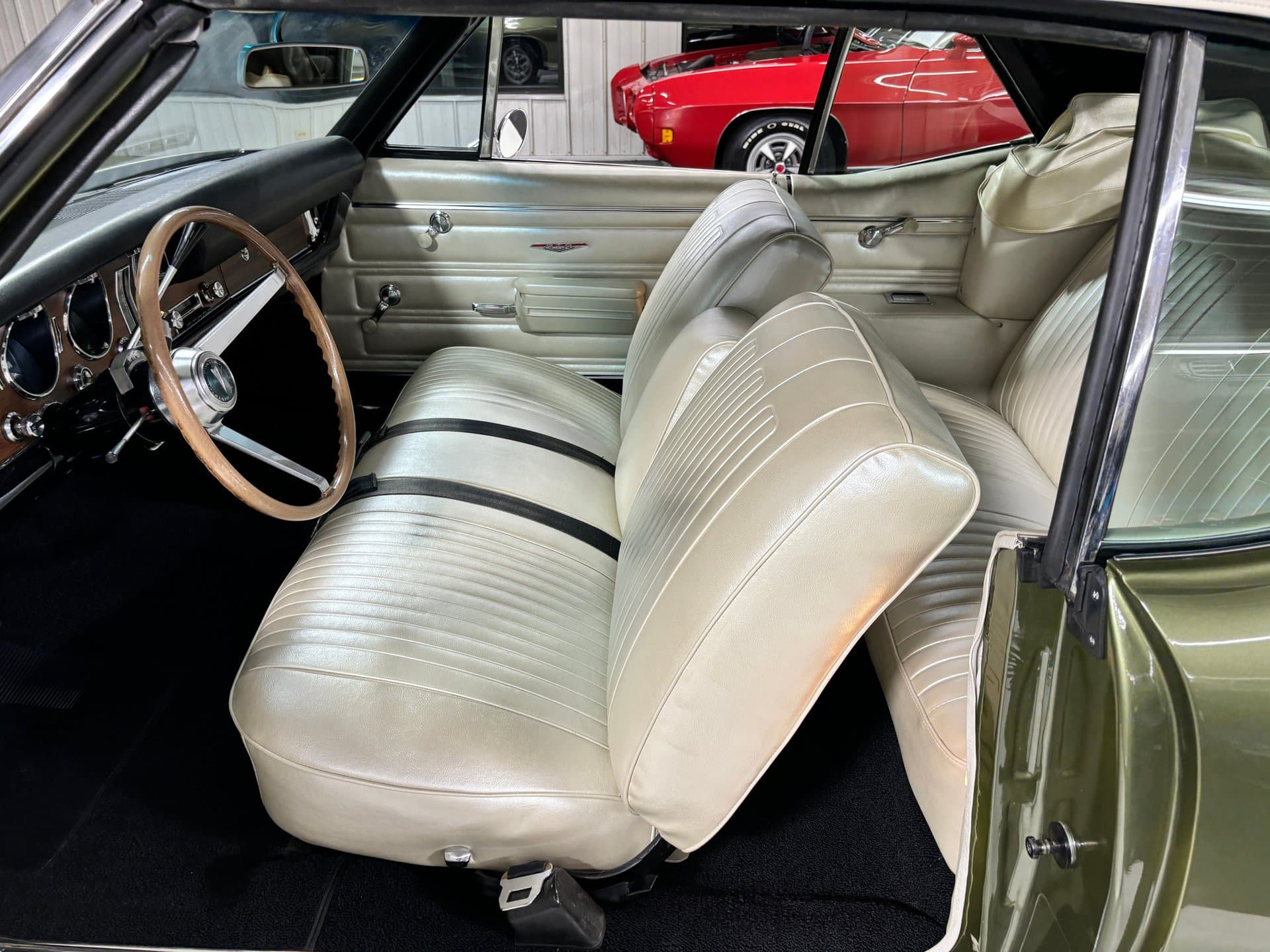 1968 Pontiac GTO thumbnail 16