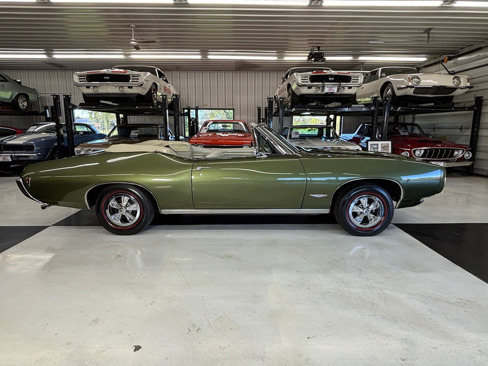 1968 Pontiac GTO thumbnail 3