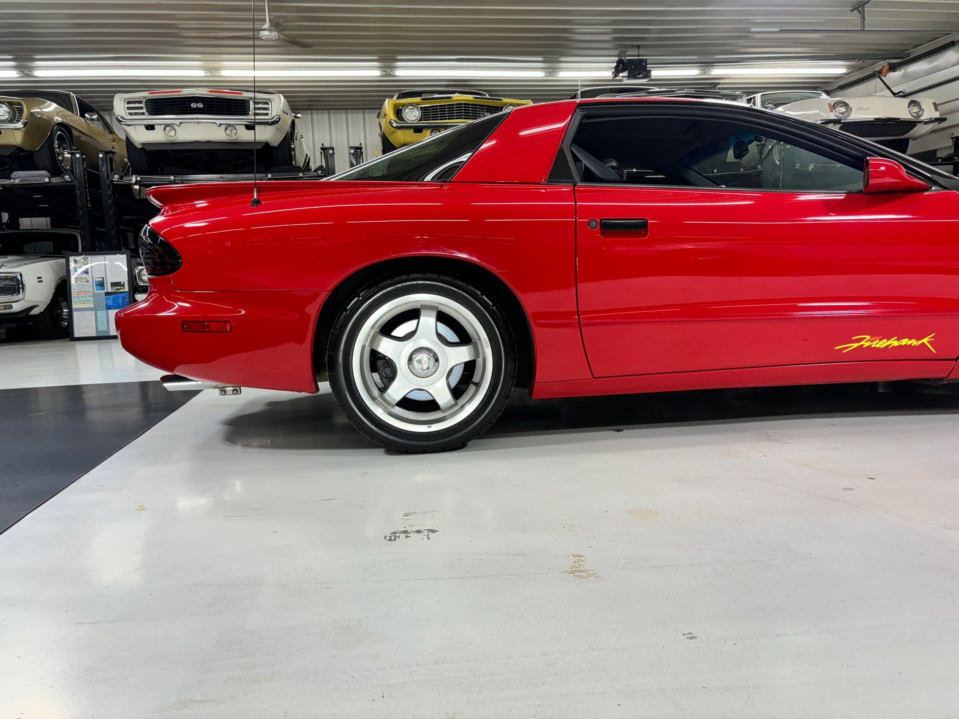 1994 Pontiac Firehawk thumbnail 5