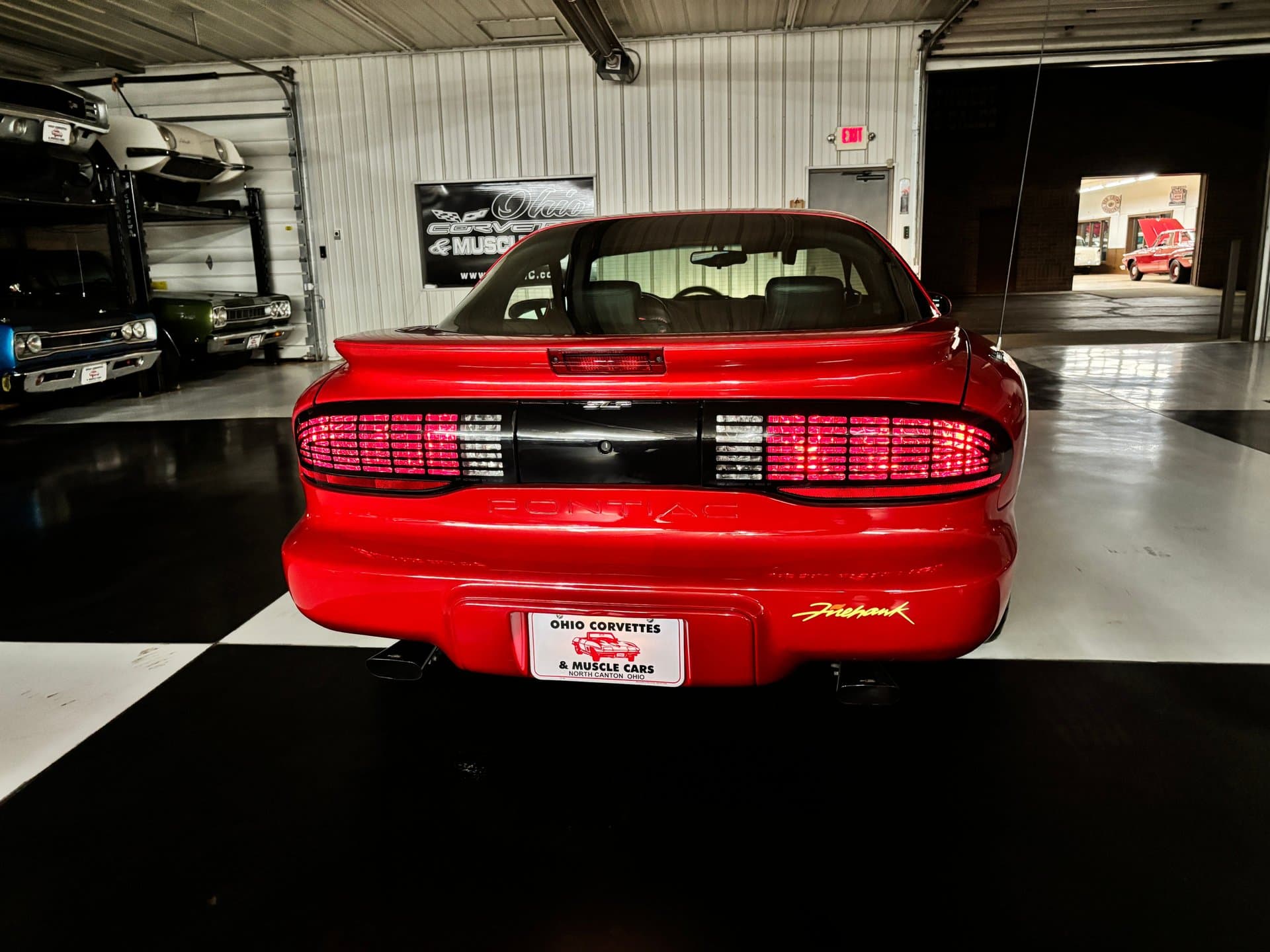 1994 Pontiac Firehawk thumbnail 25