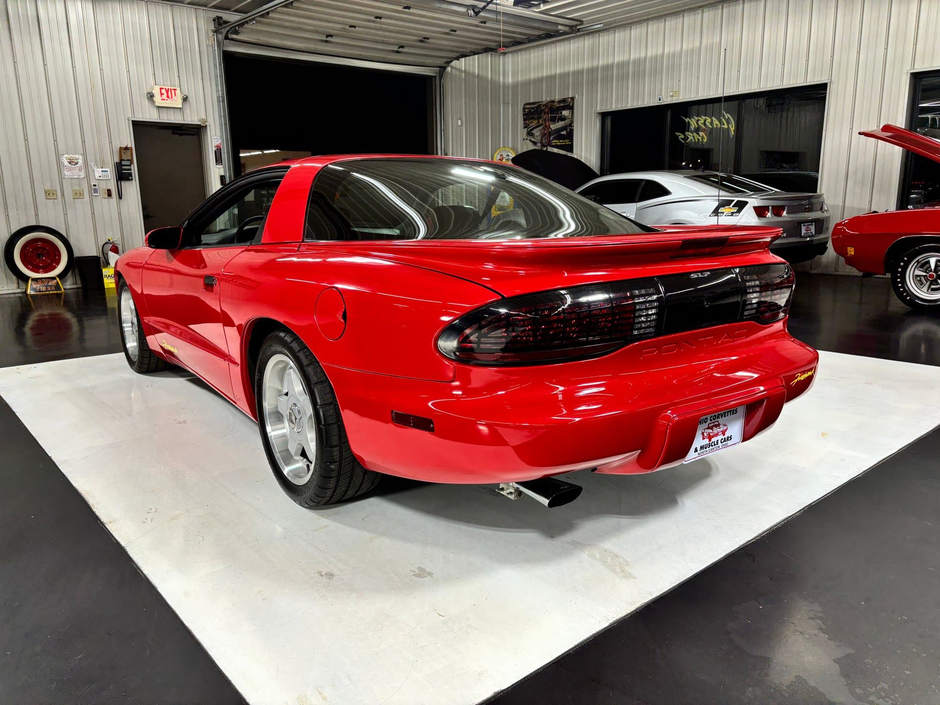 1994 Pontiac Firehawk thumbnail 10