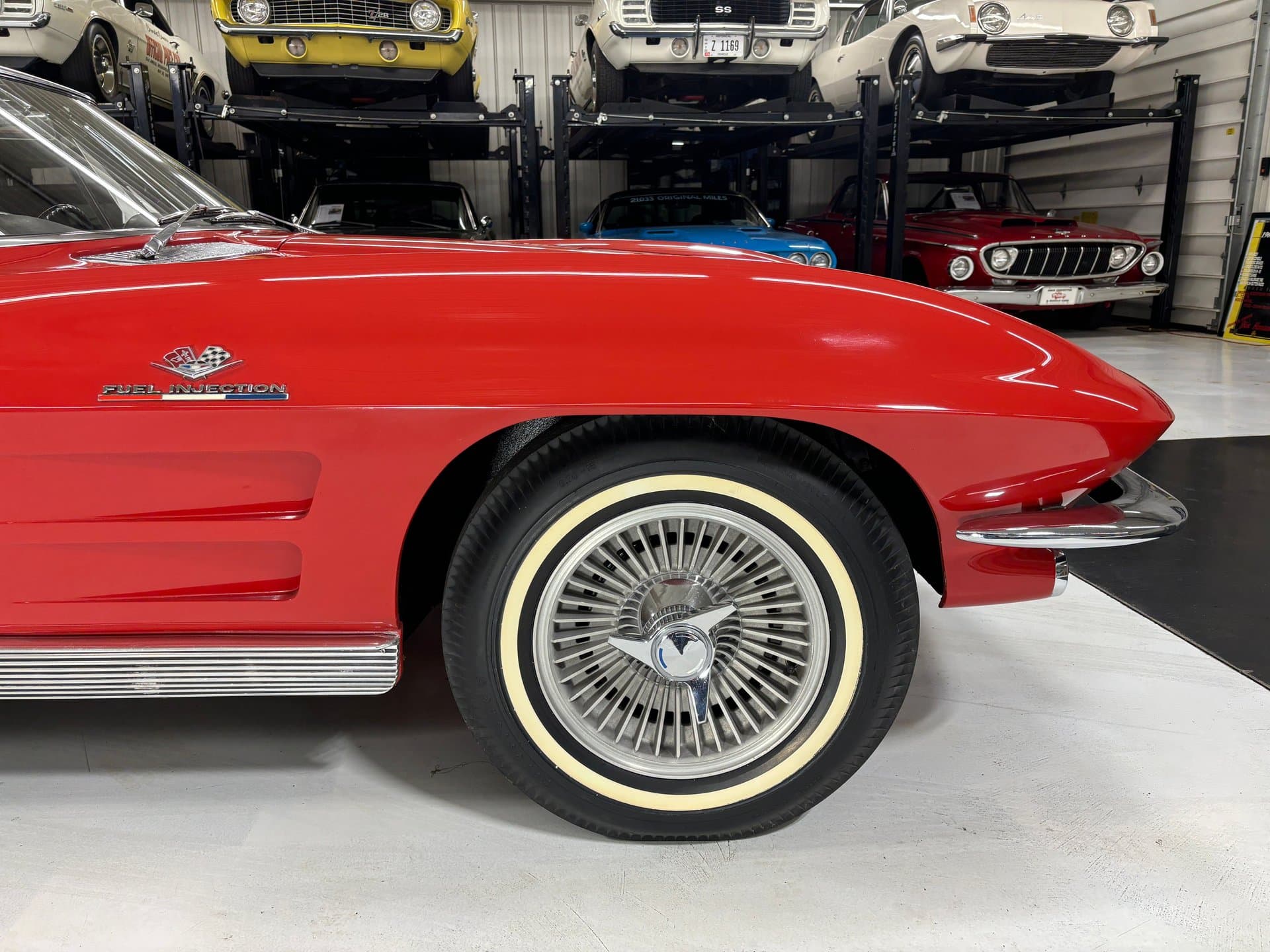 1963 Chevrolet Corvette thumbnail 5