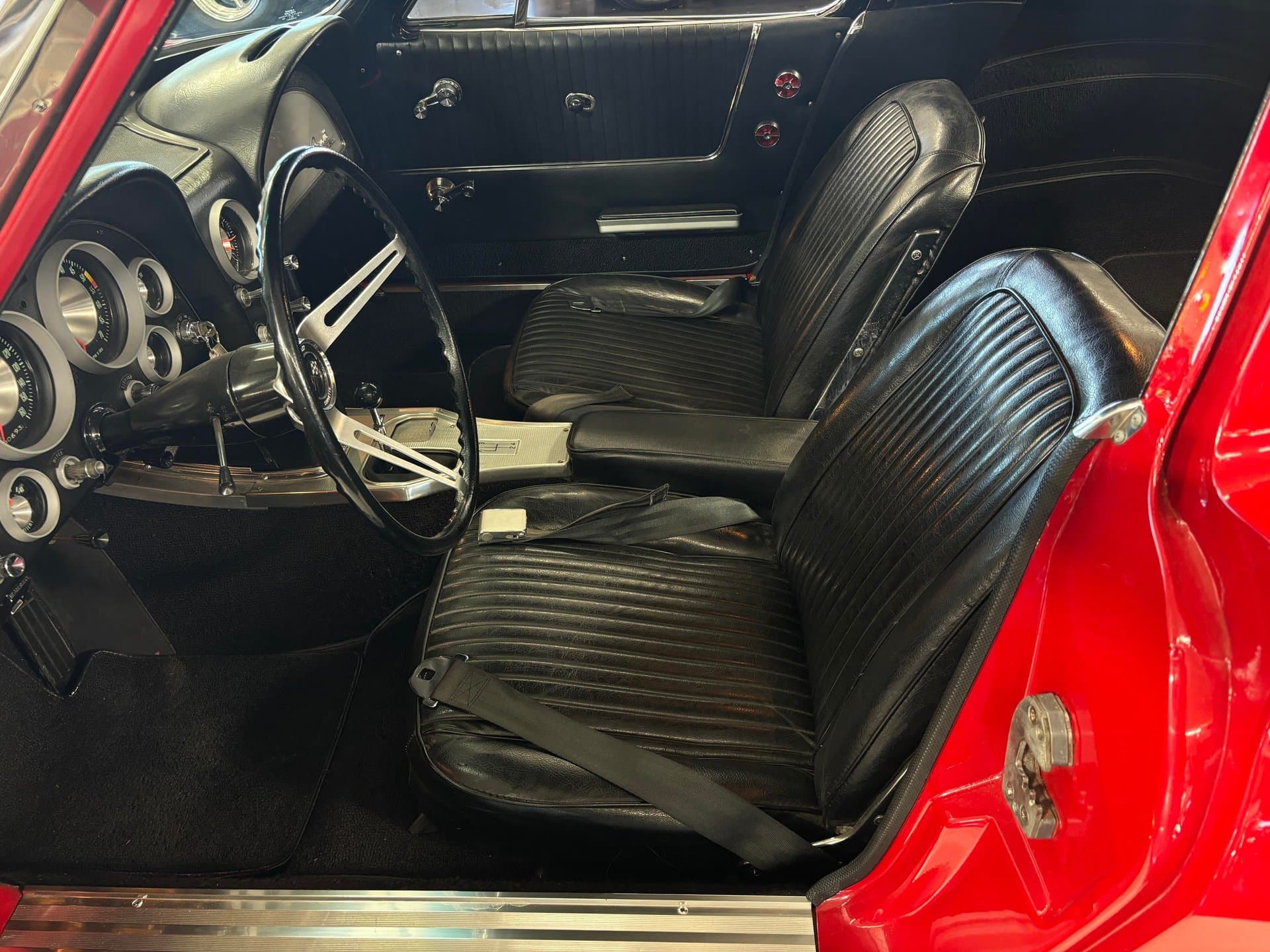 1963 Chevrolet Corvette Stingray thumbnail 20