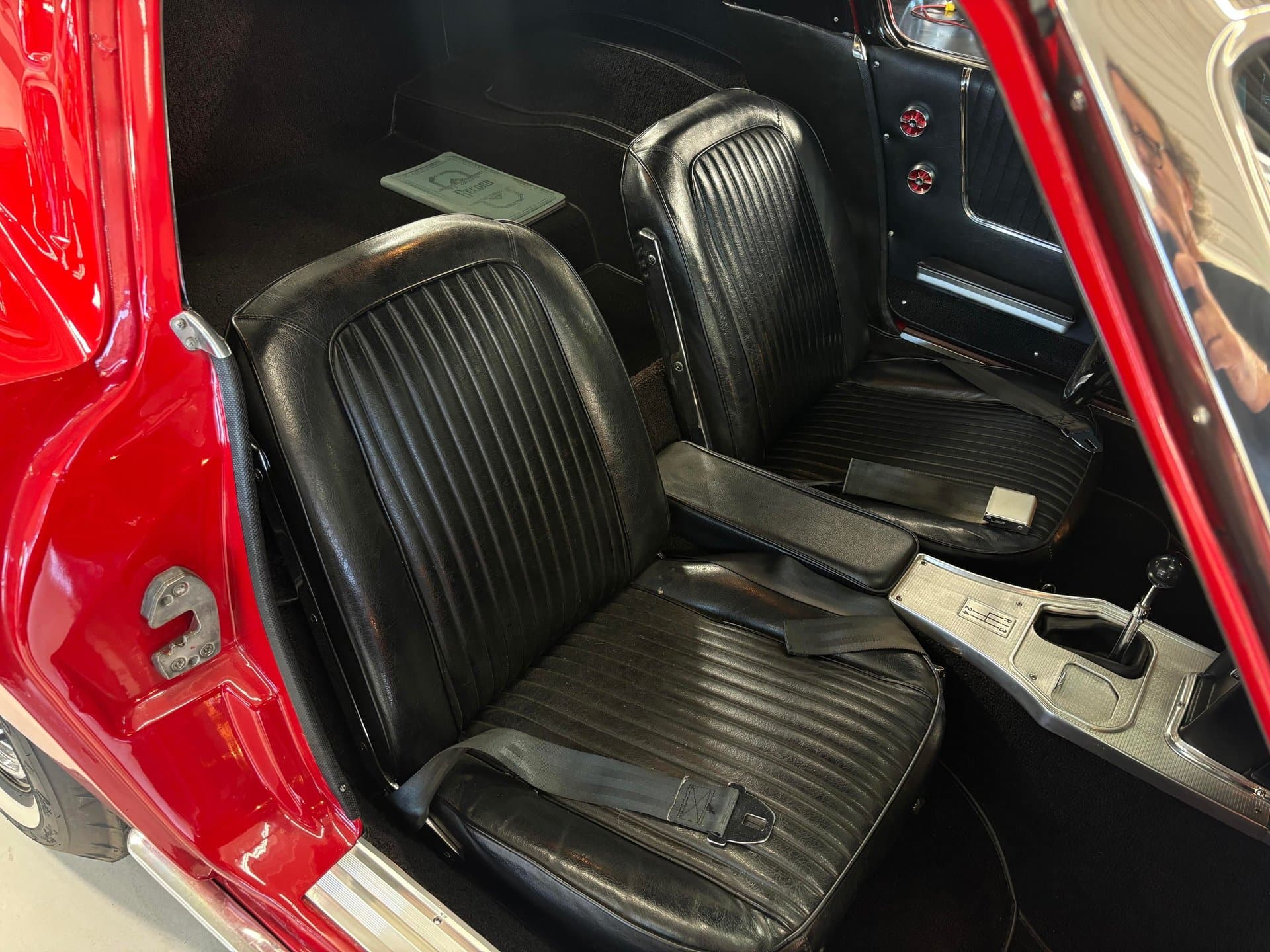 1963 Chevrolet Corvette Stingray thumbnail 25