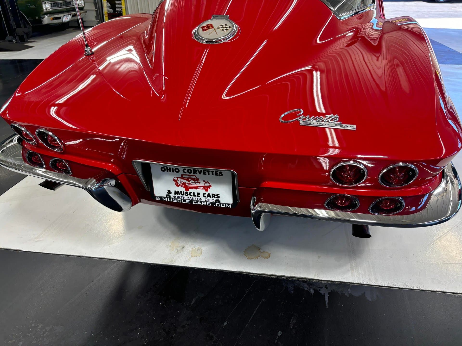 1963 Chevrolet Corvette Stingray thumbnail 11