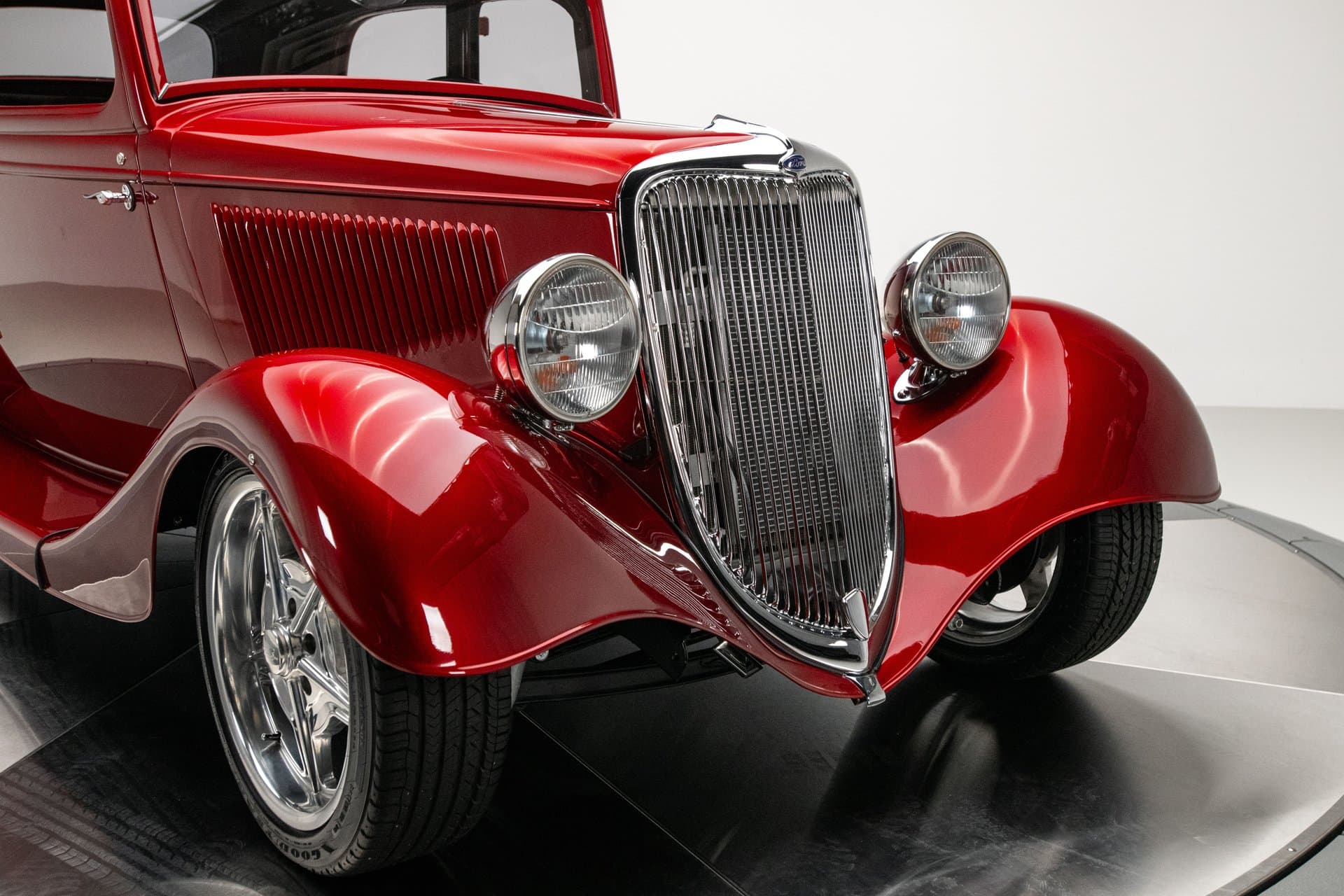 1934 Ford Sedan thumbnail 7