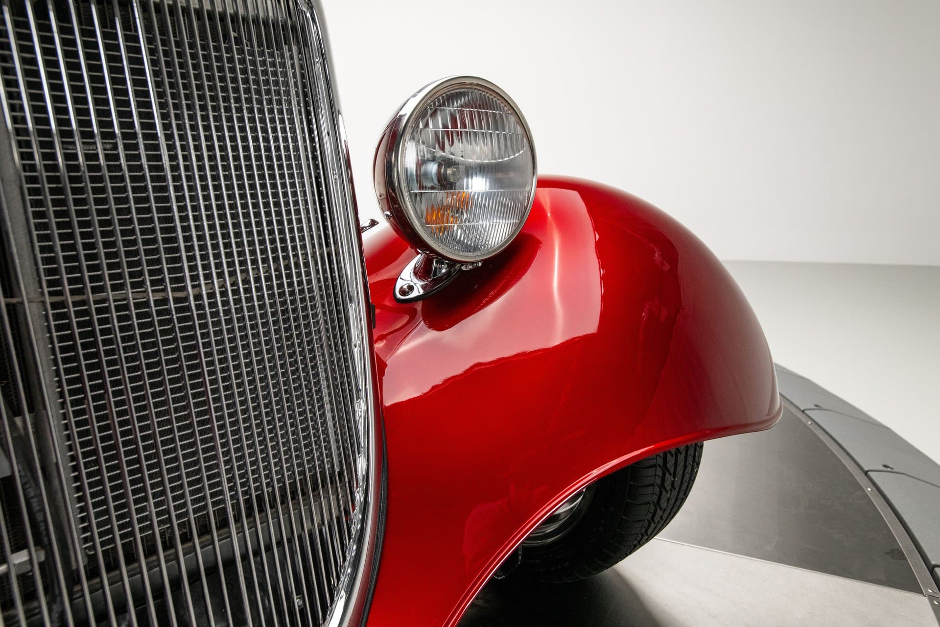 1934 Ford Sedan thumbnail 4