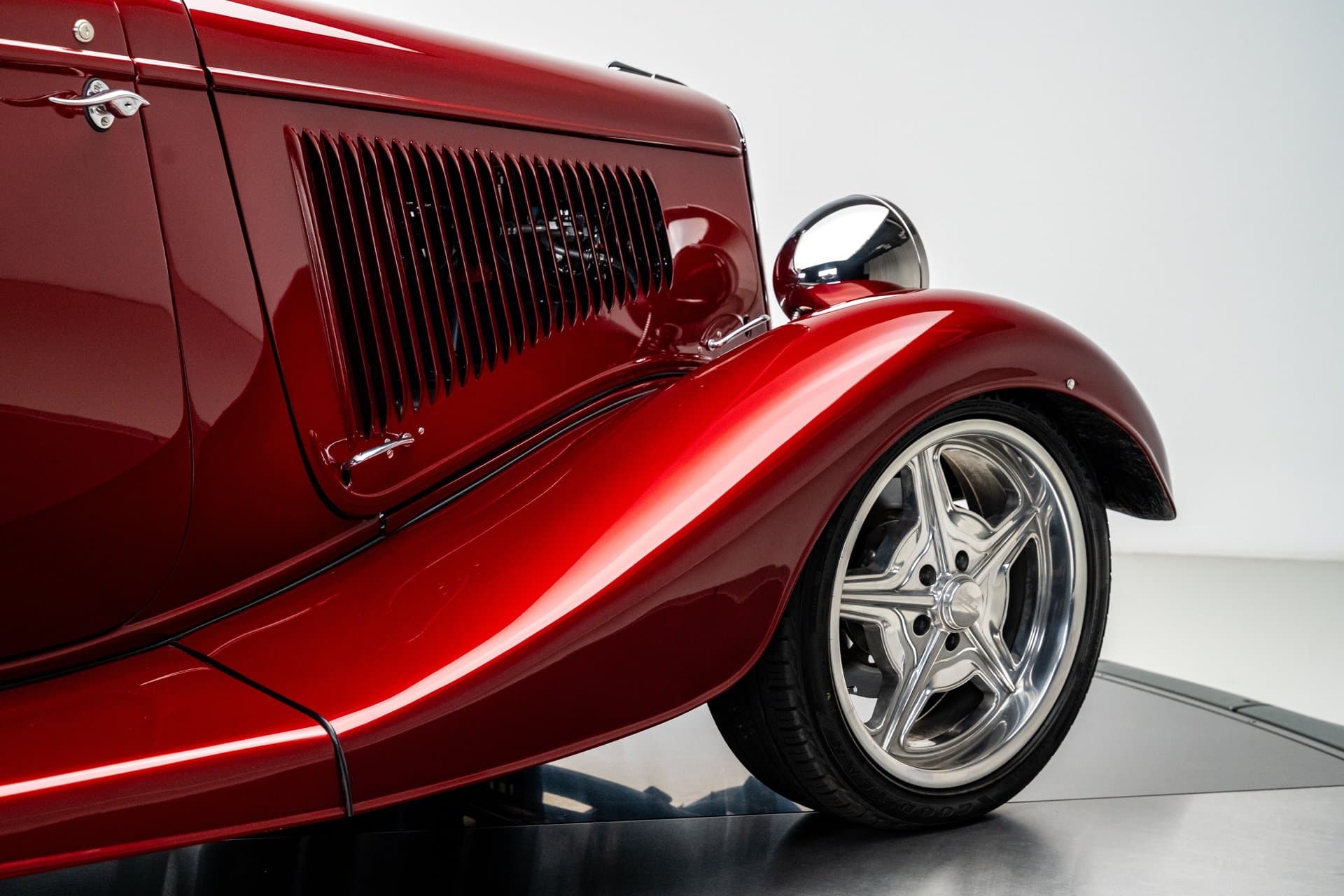 1934 Ford Sedan thumbnail 5