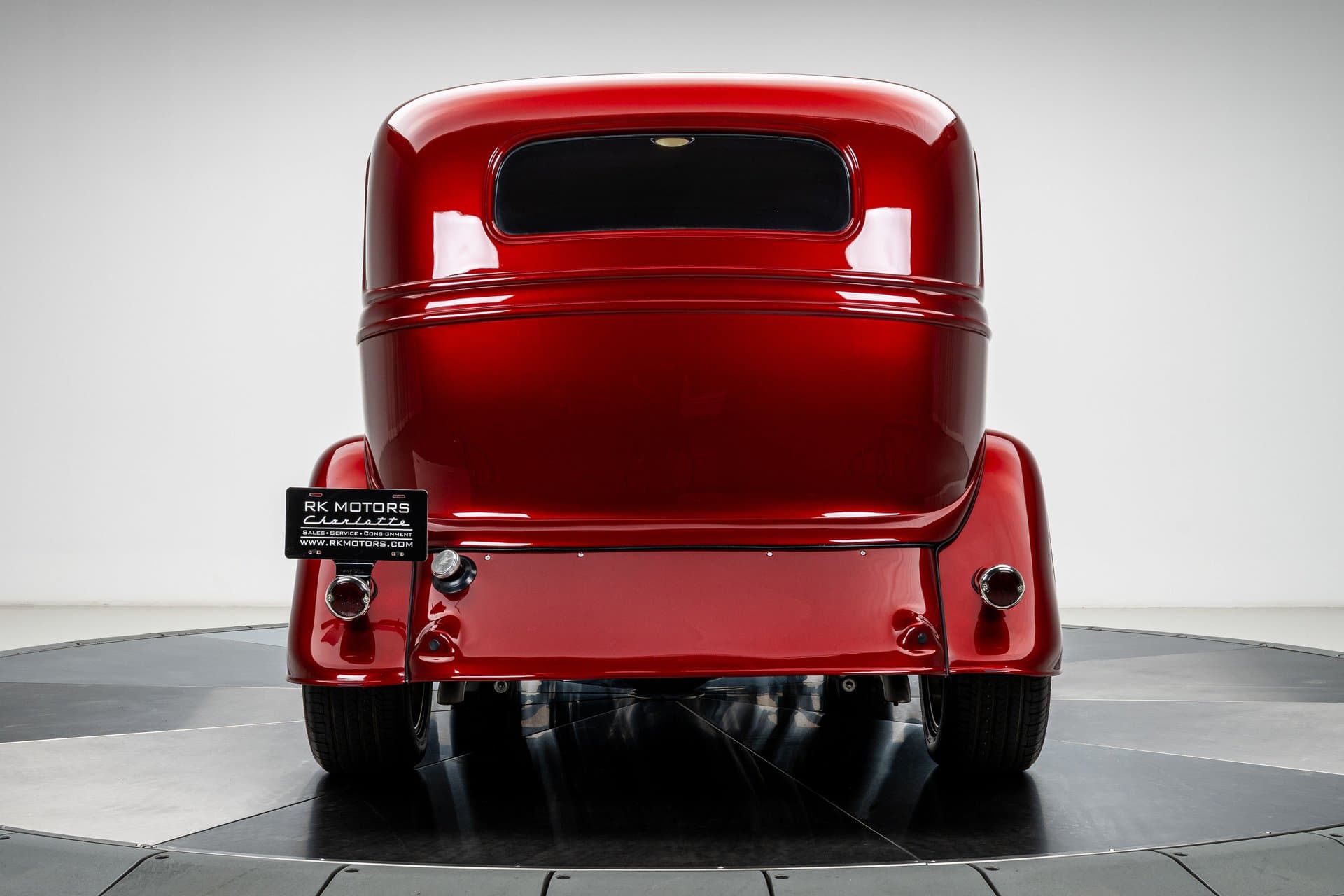1934 Ford Sedan thumbnail 10