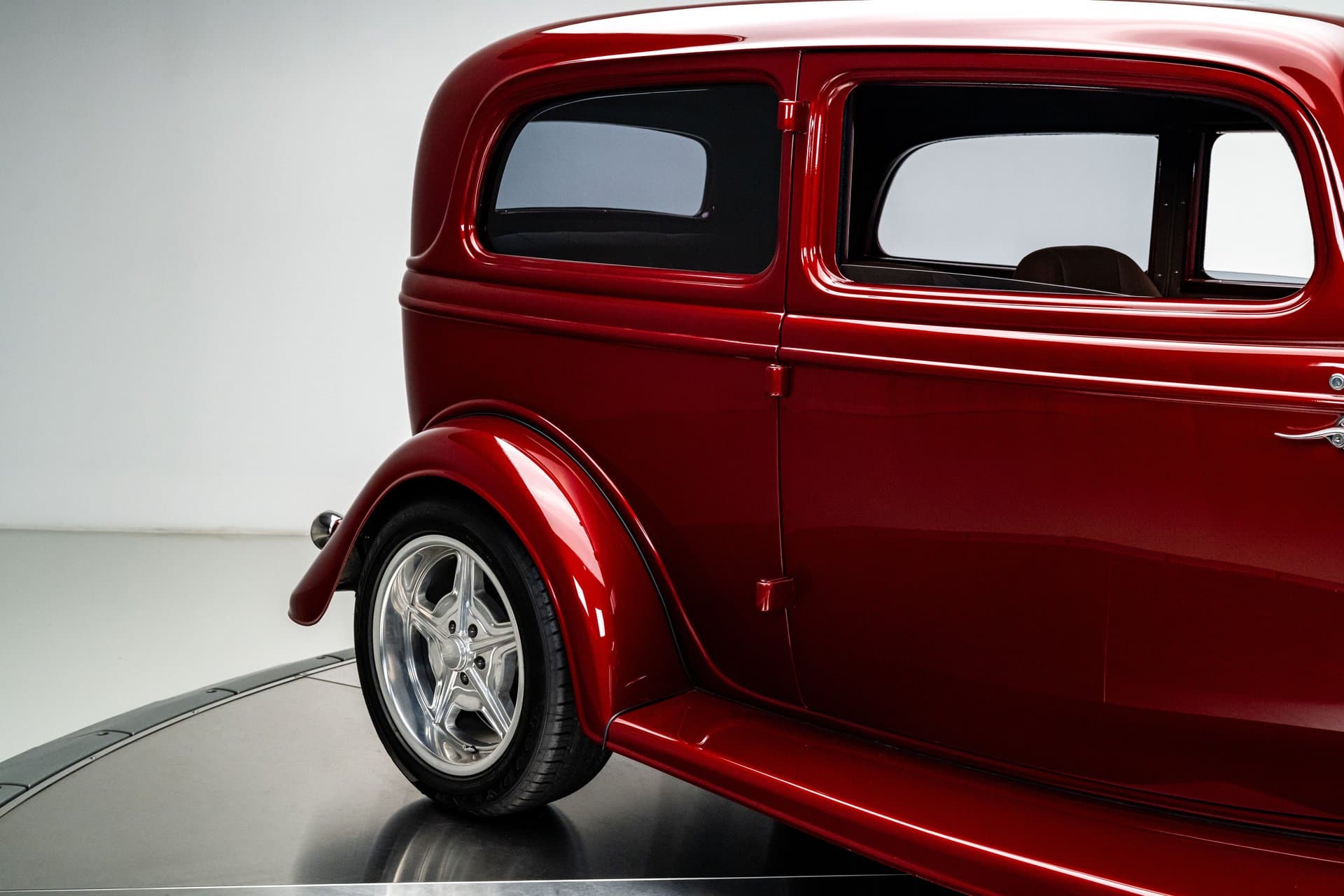 1934 Ford Sedan thumbnail 13