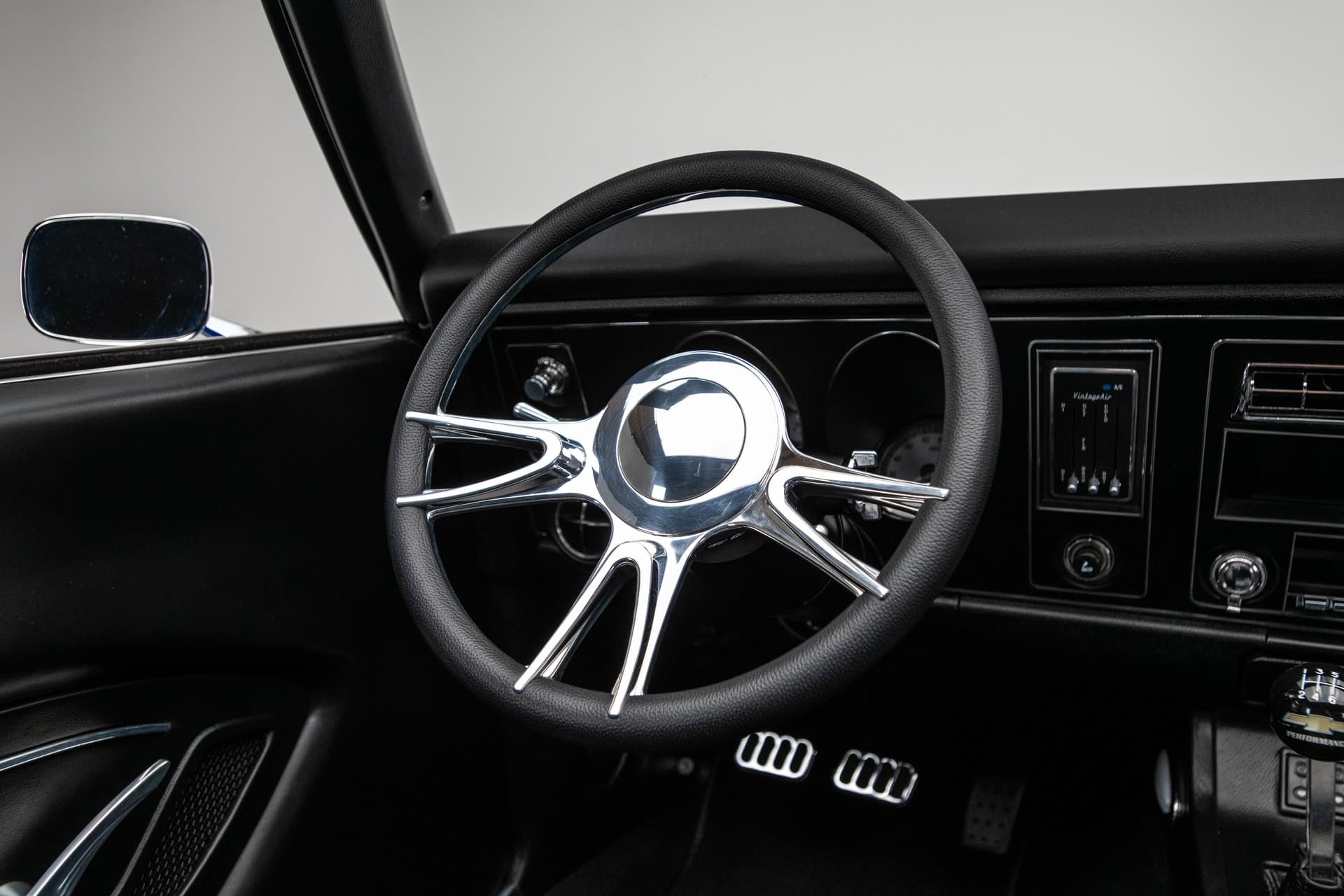 1969 Pontiac Firebird Convertible thumbnail 18