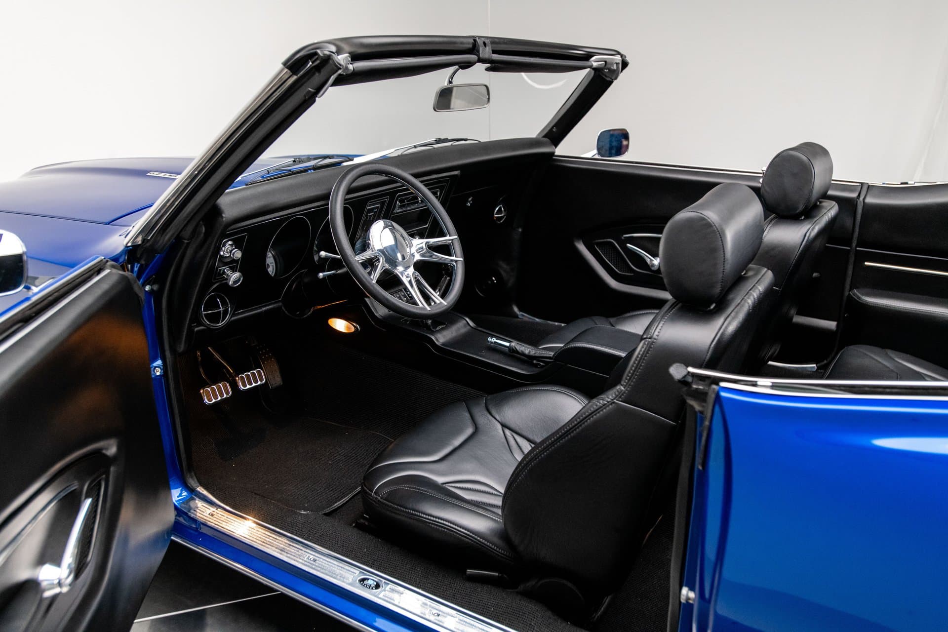 1969 Pontiac Firebird Convertible thumbnail 17