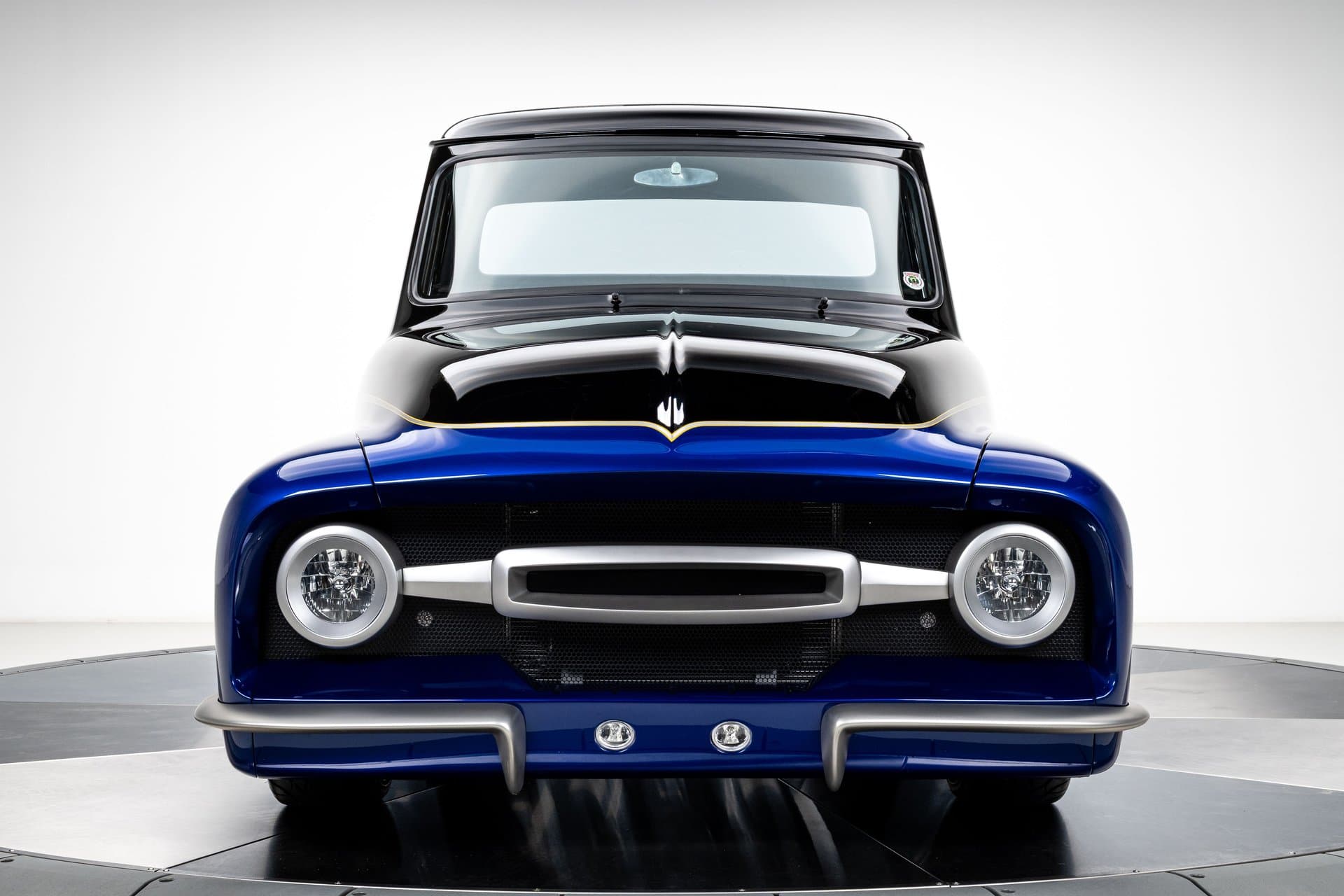 1953 Ford F100 Pickup Truck thumbnail 3