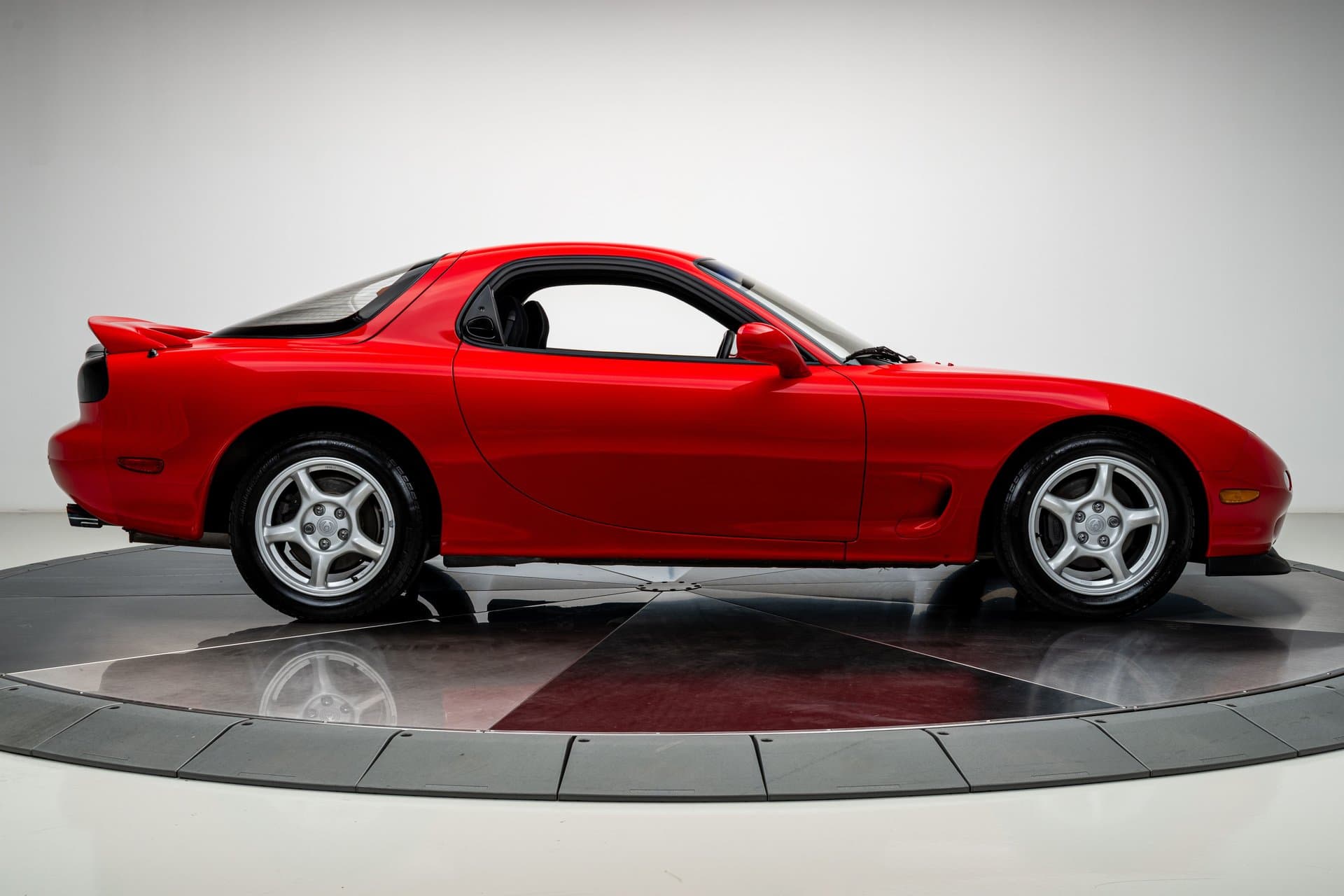 1993 Mazda RX-7 R1 thumbnail 8