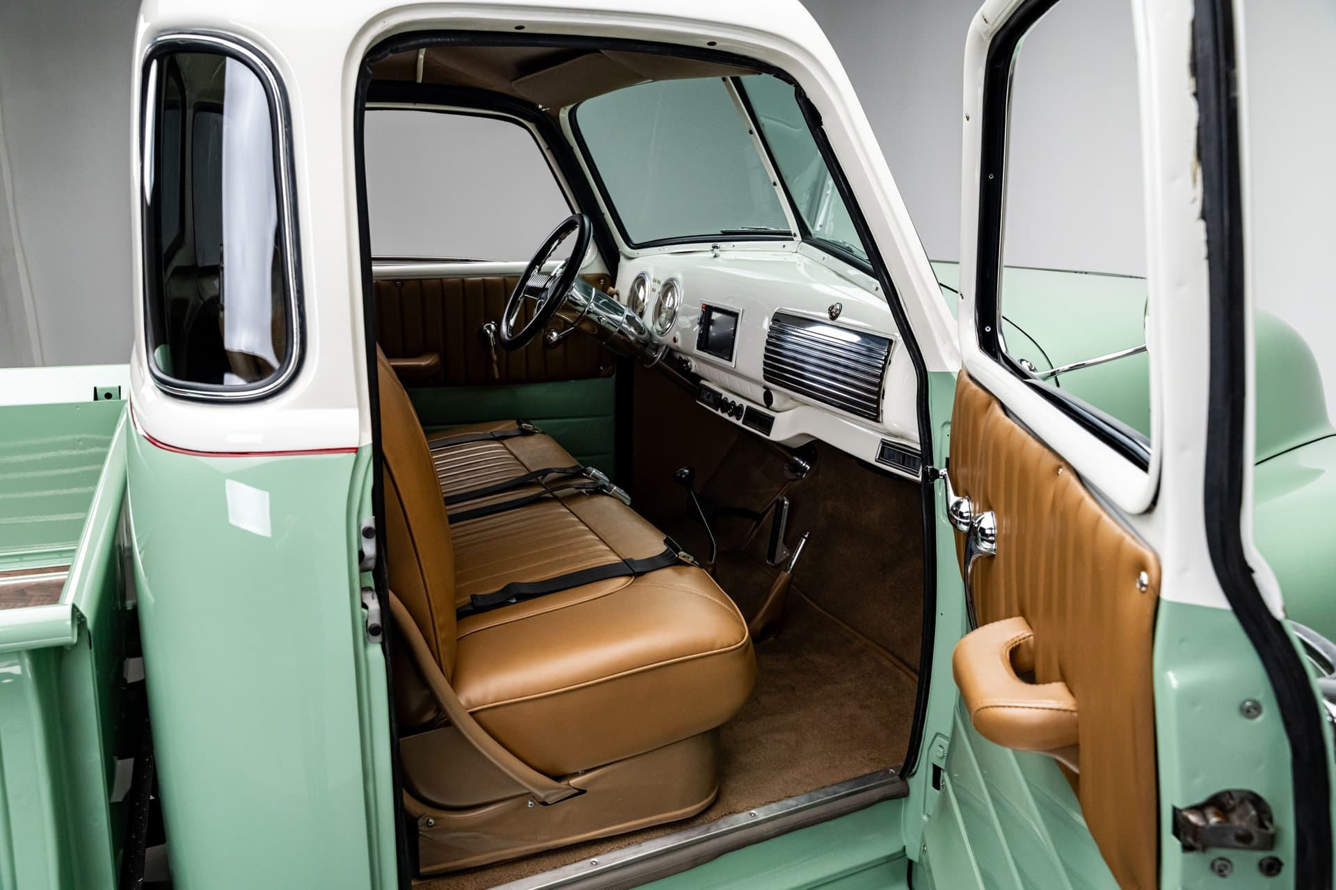1951 Chevrolet 3100 Pickup Truck thumbnail 25