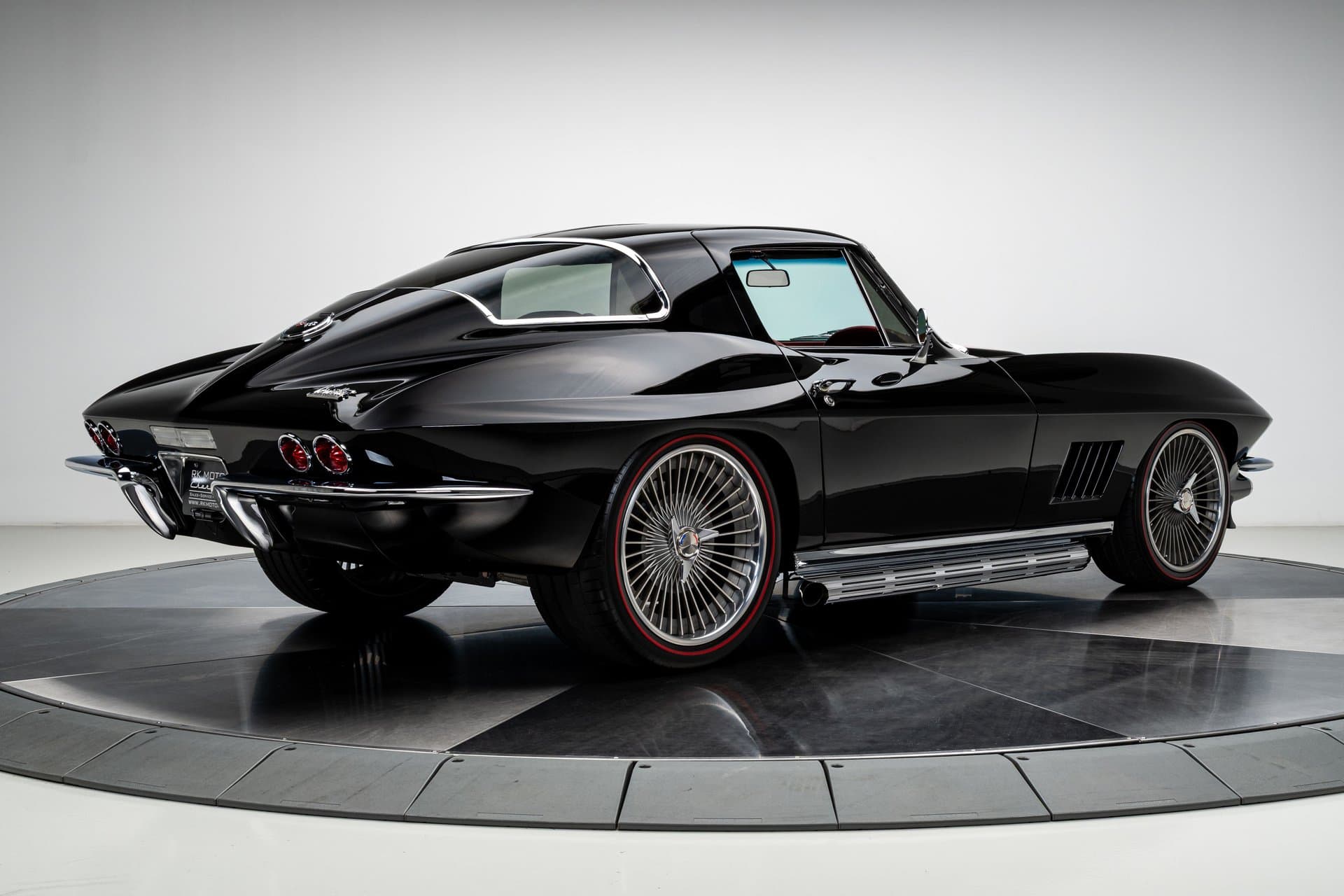1965 Chevrolet Corvette thumbnail 6