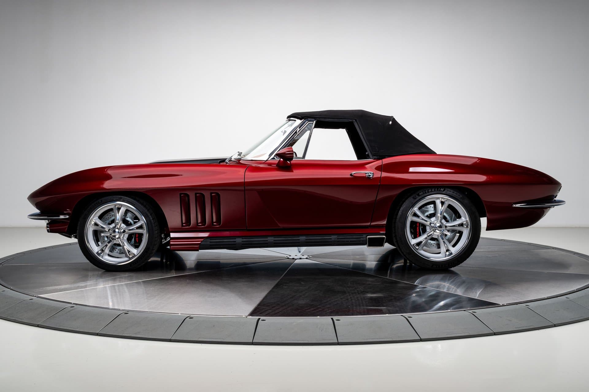 1966 Chevrolet Corvette thumbnail 8