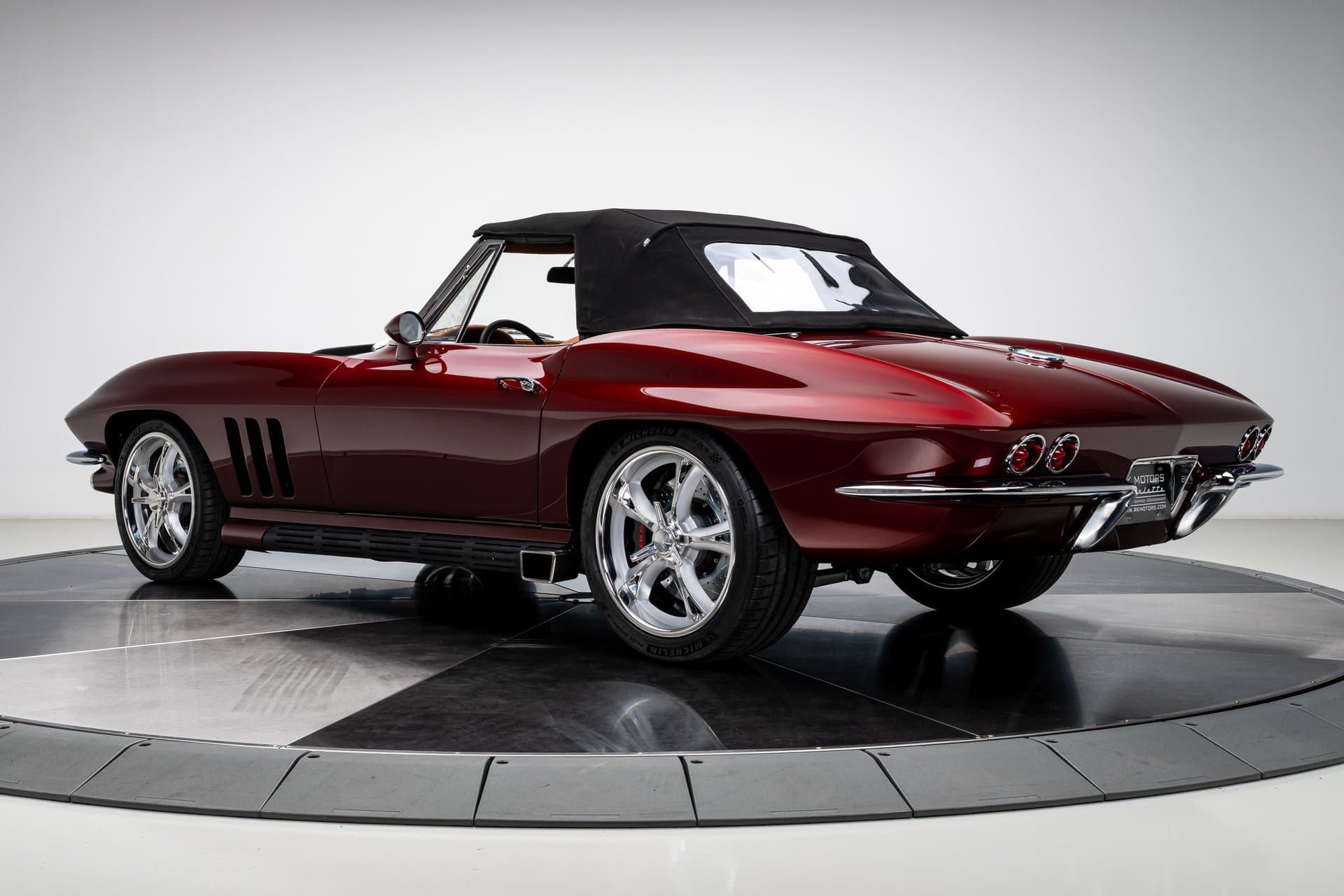1966 Chevrolet Corvette thumbnail 10