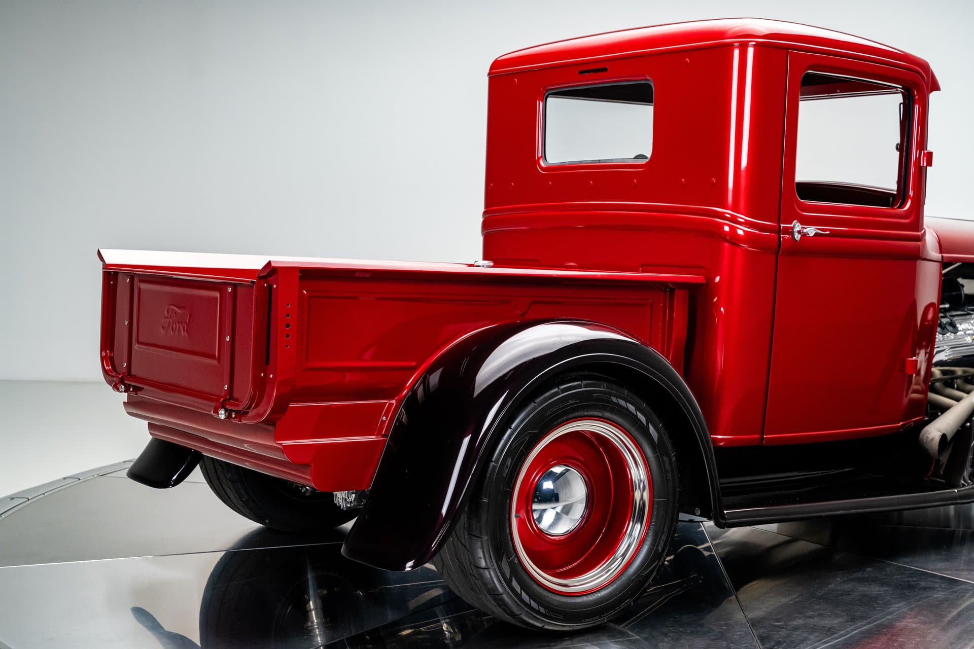 1932 Ford Pickup Truck thumbnail 3