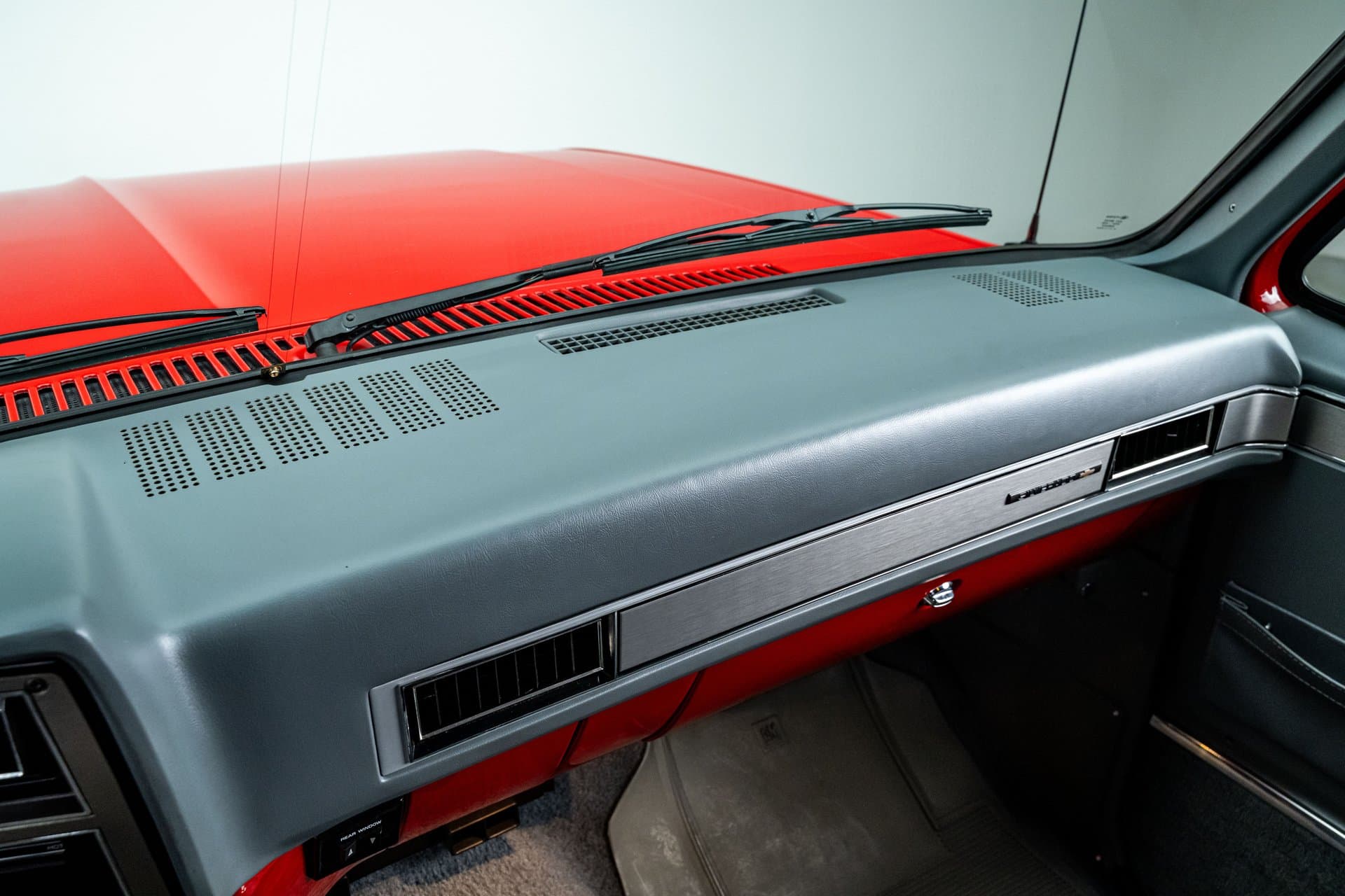 1989 Chevrolet K5 Blazer thumbnail 21