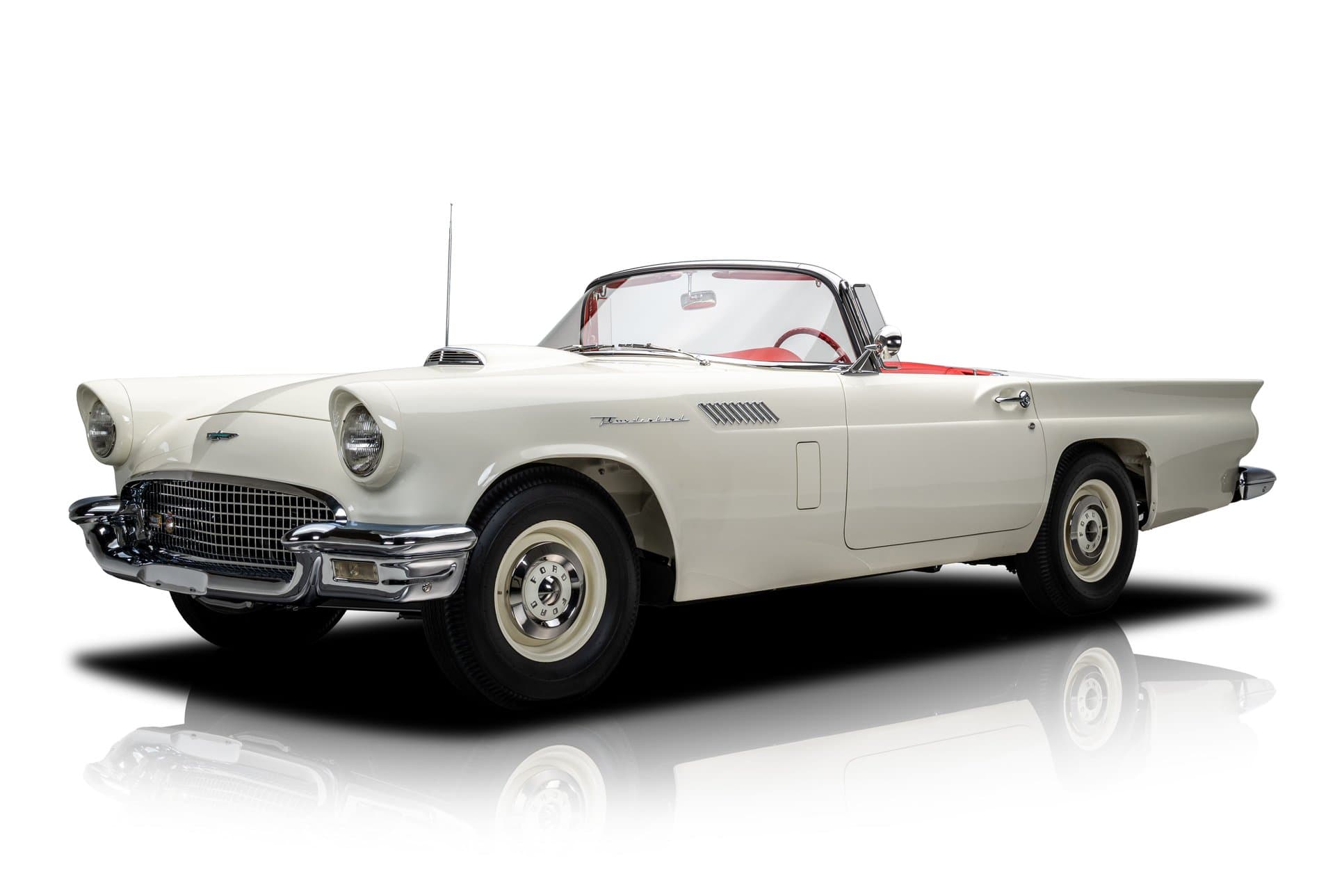 1957 Ford Thunderbird