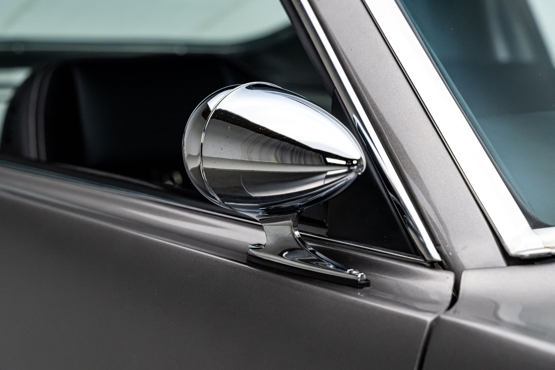 1965 Ford Mustang Fastback thumbnail 7