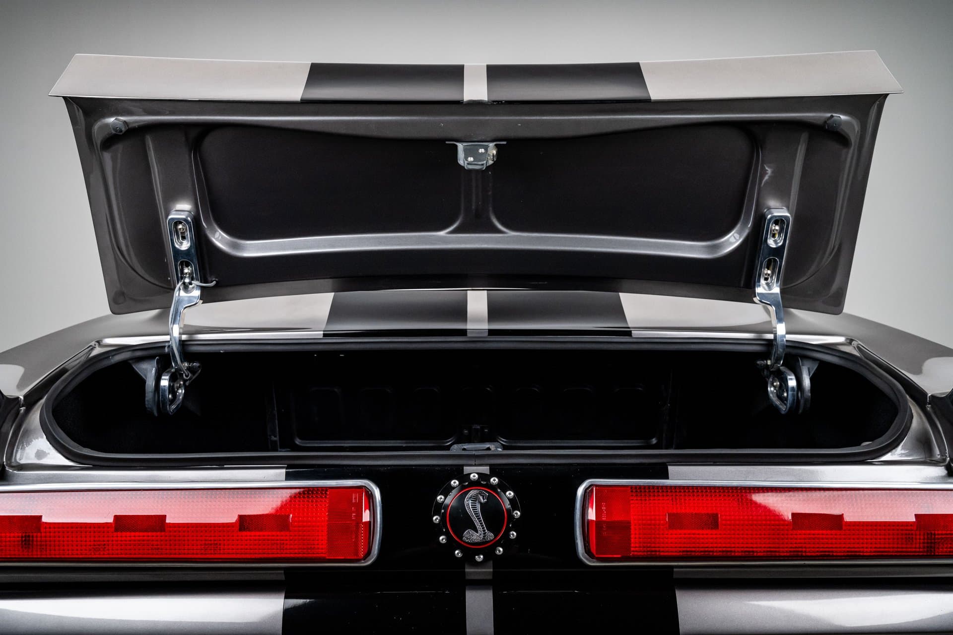 1965 Ford Mustang Fastback thumbnail 17