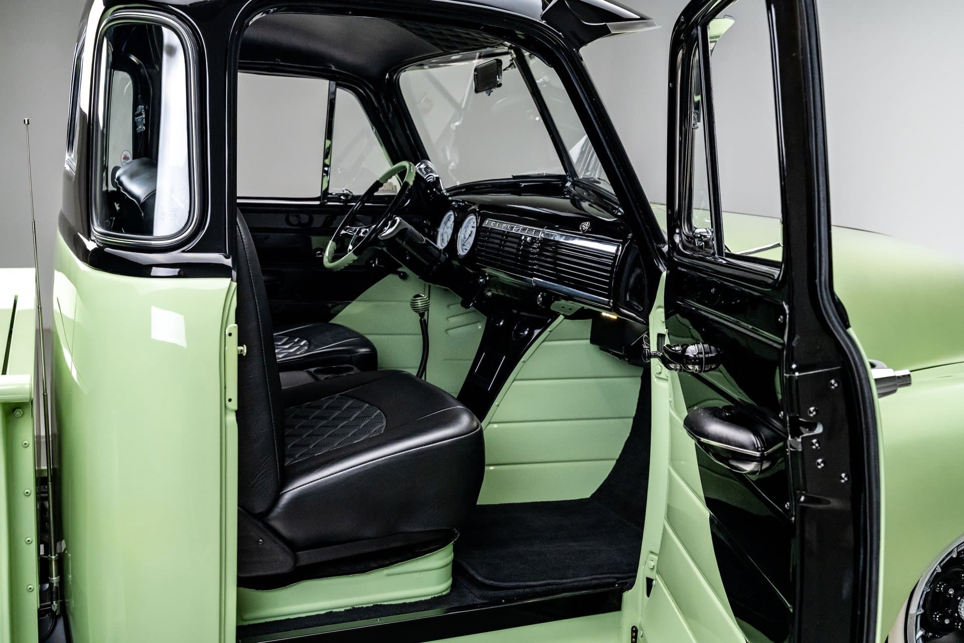 1949 Chevrolet 3100 Pickup Truck thumbnail 17
