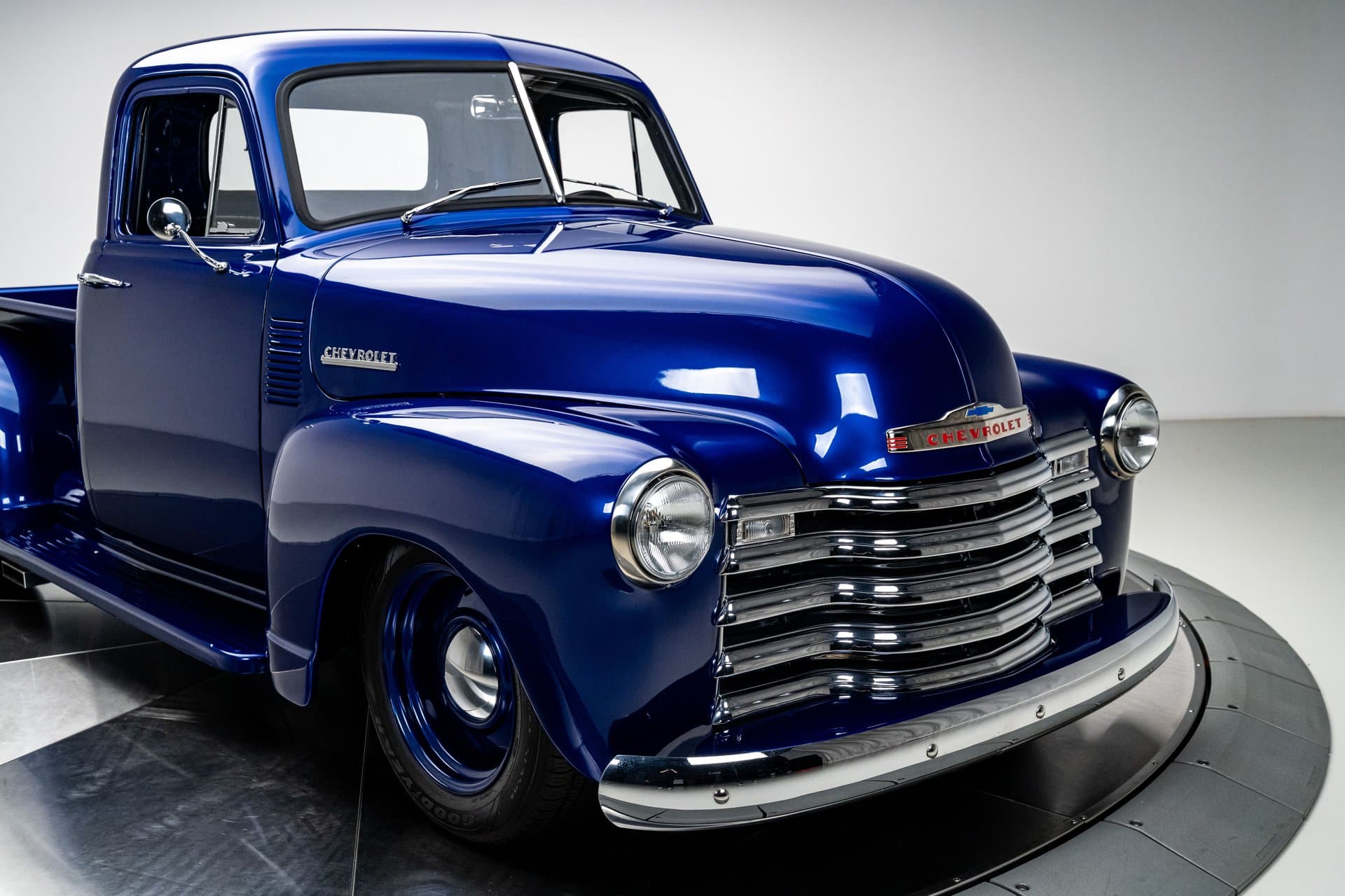 1952 Chevrolet 3600 Pickup Truck thumbnail 5