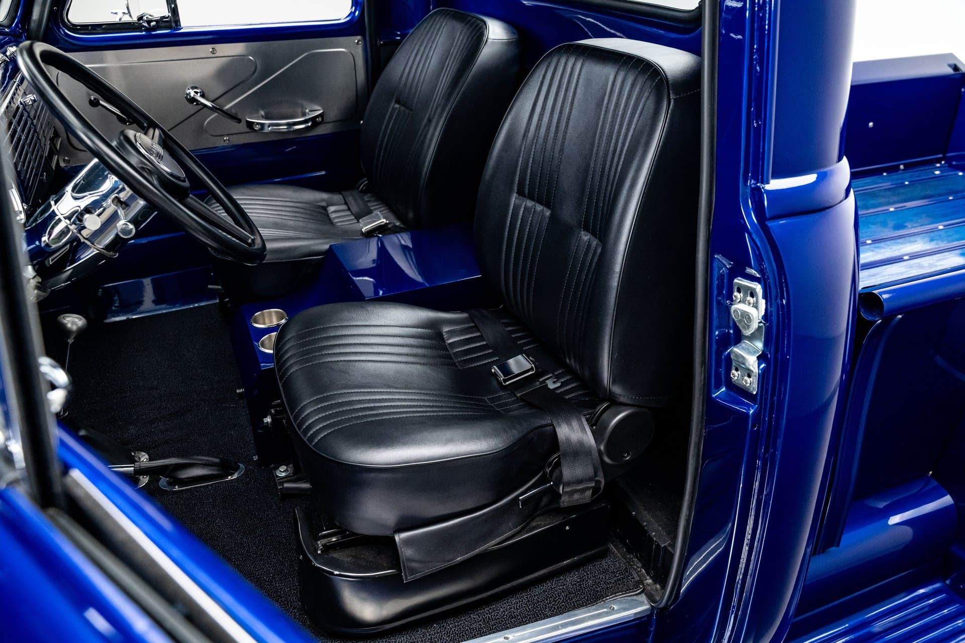 1952 Chevrolet 3600 Pickup Truck thumbnail 18