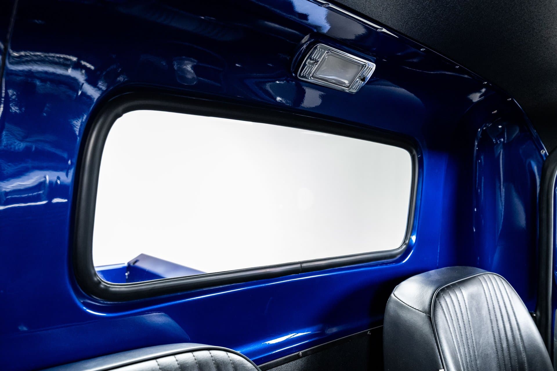 1952 Chevrolet 3600 Pickup Truck thumbnail 23