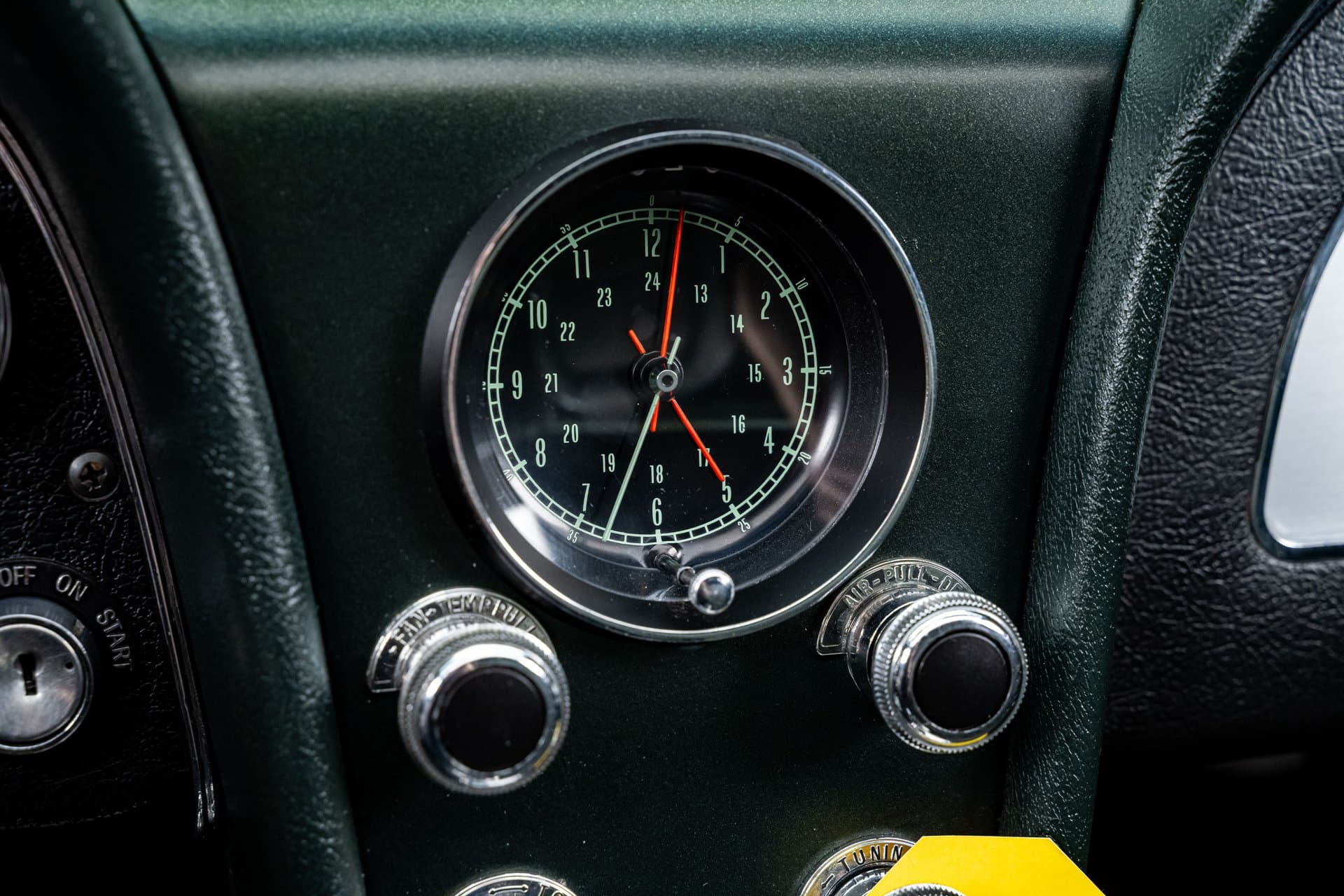 1967 Chevrolet Corvette thumbnail 16