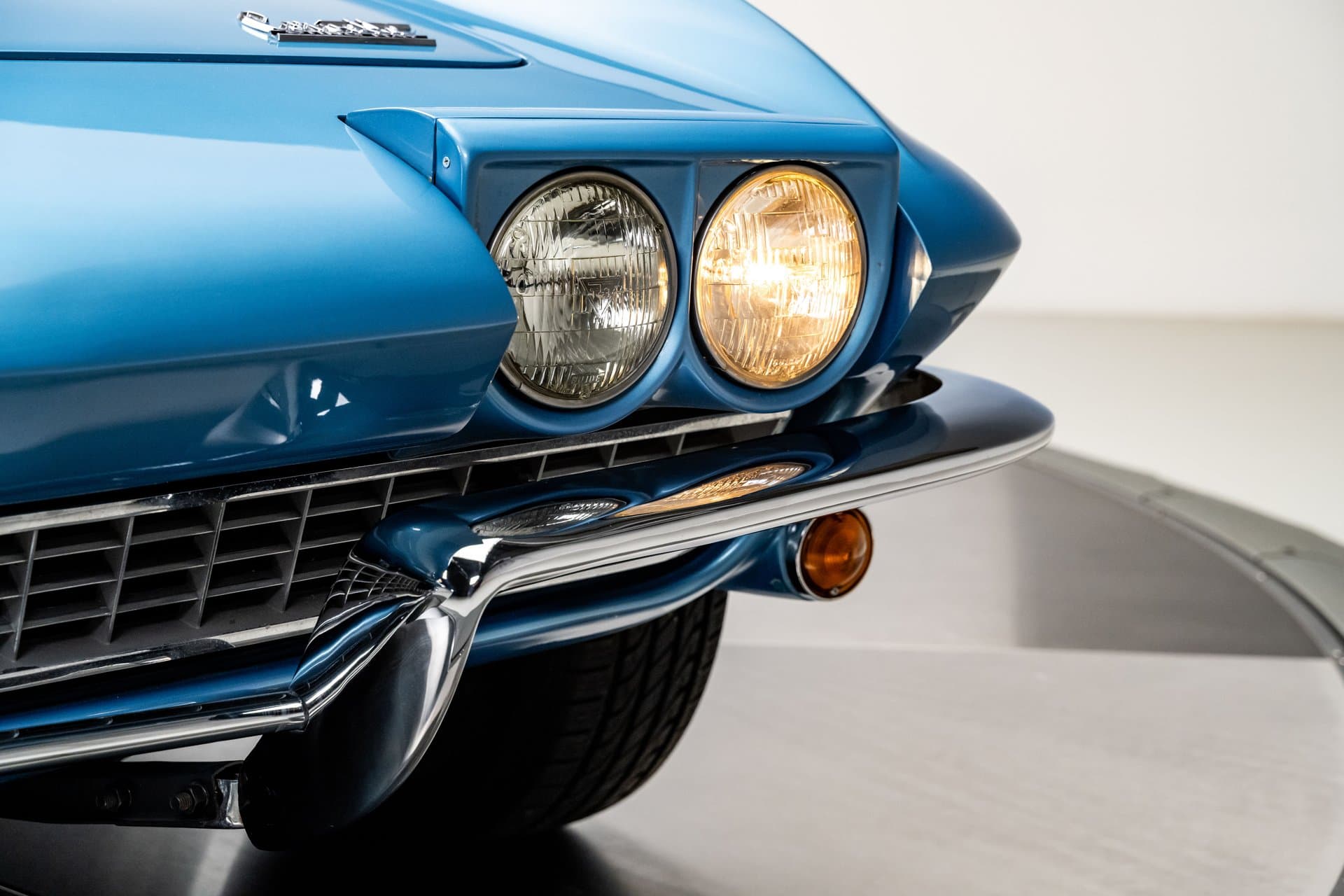 1966 Chevrolet Corvette thumbnail 6