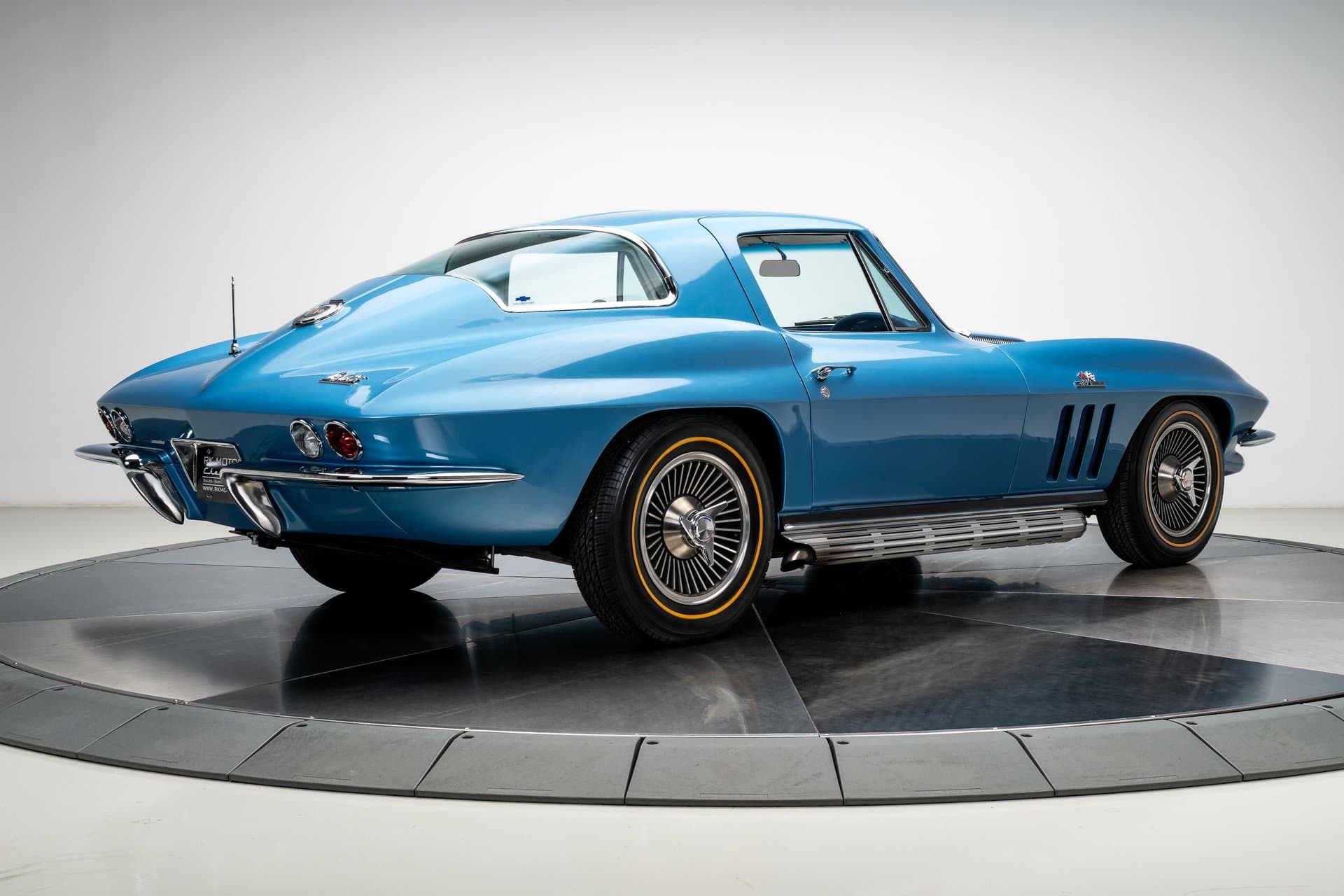 1966 Chevrolet Corvette thumbnail 8