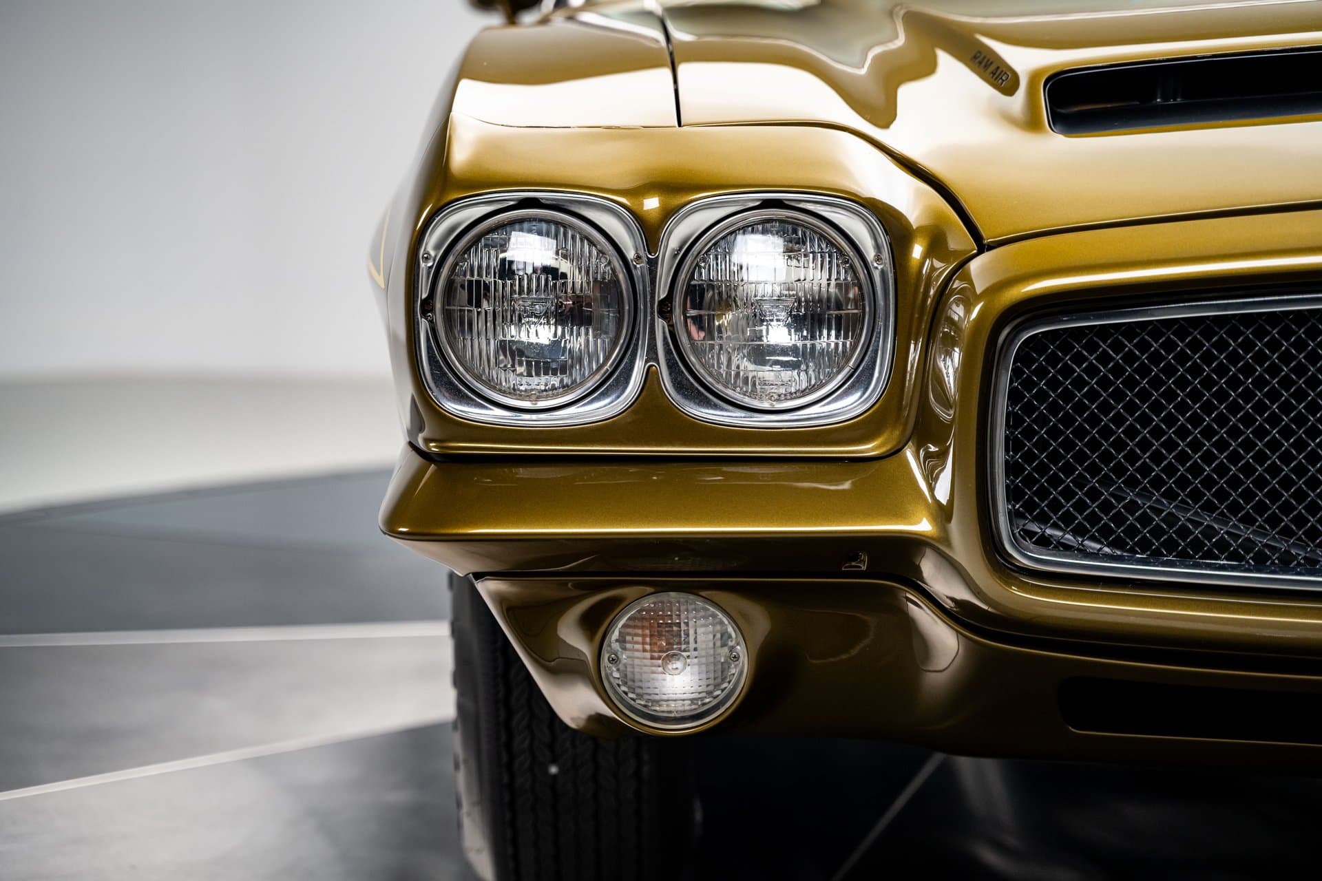 1971 Pontiac GTO Judge thumbnail 5
