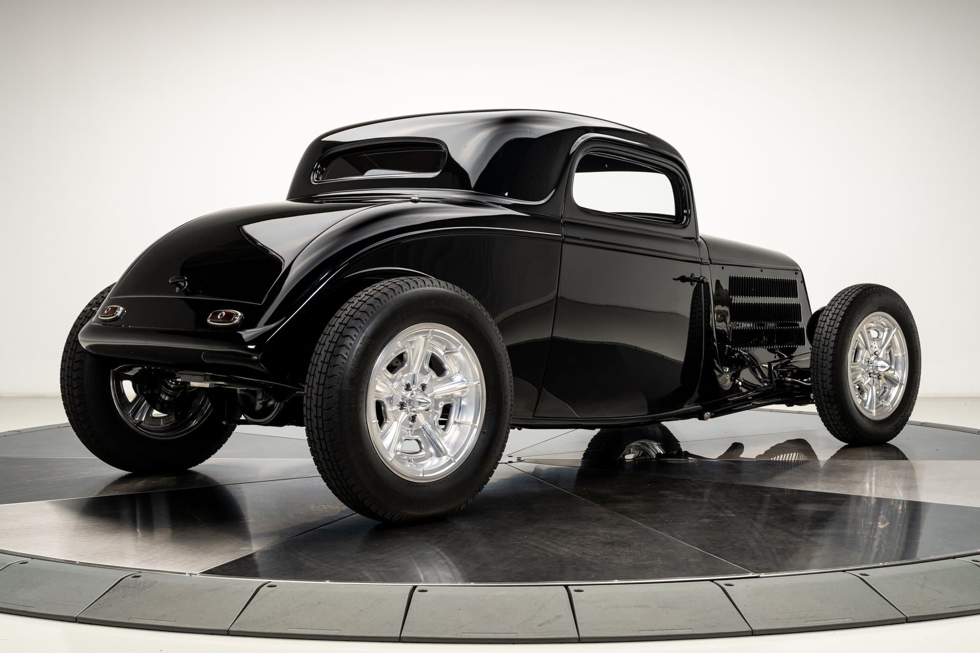 1934 Ford Coupe thumbnail 7