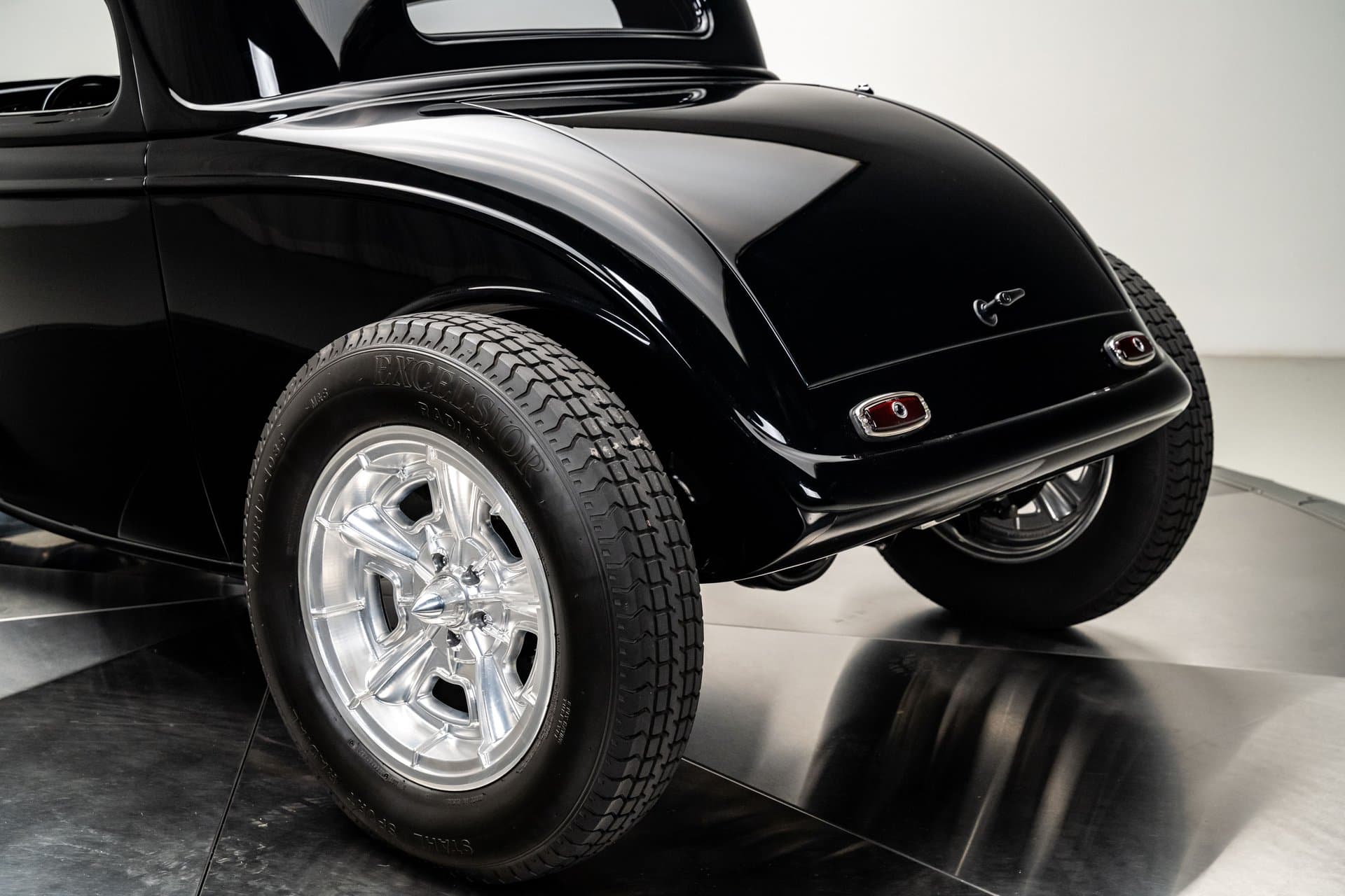 1934 Ford Coupe thumbnail 3
